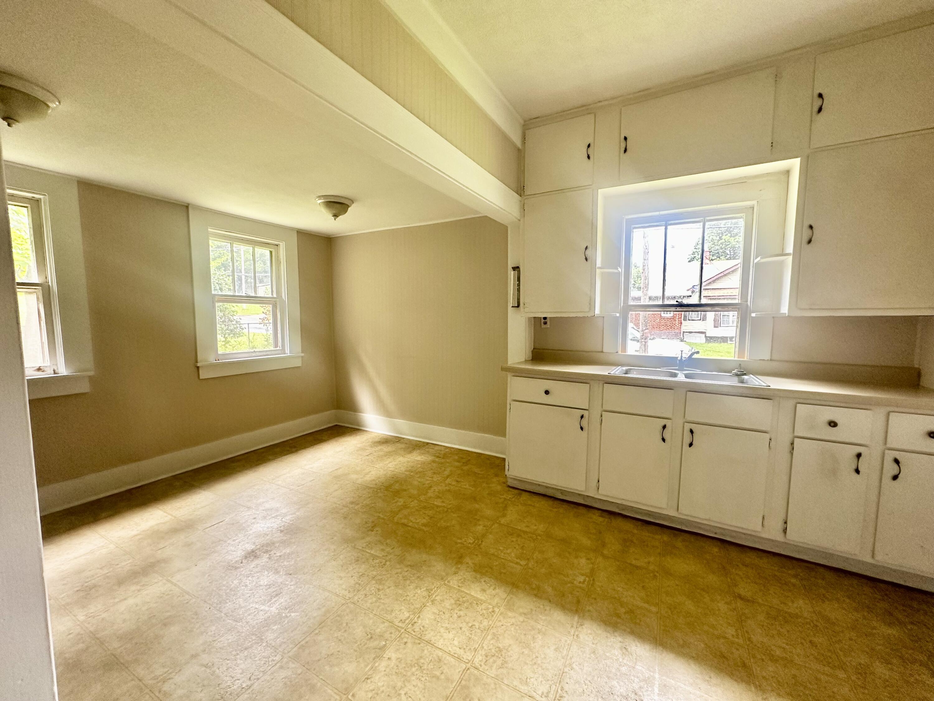 503 South Arkansas Street Property Photo 5