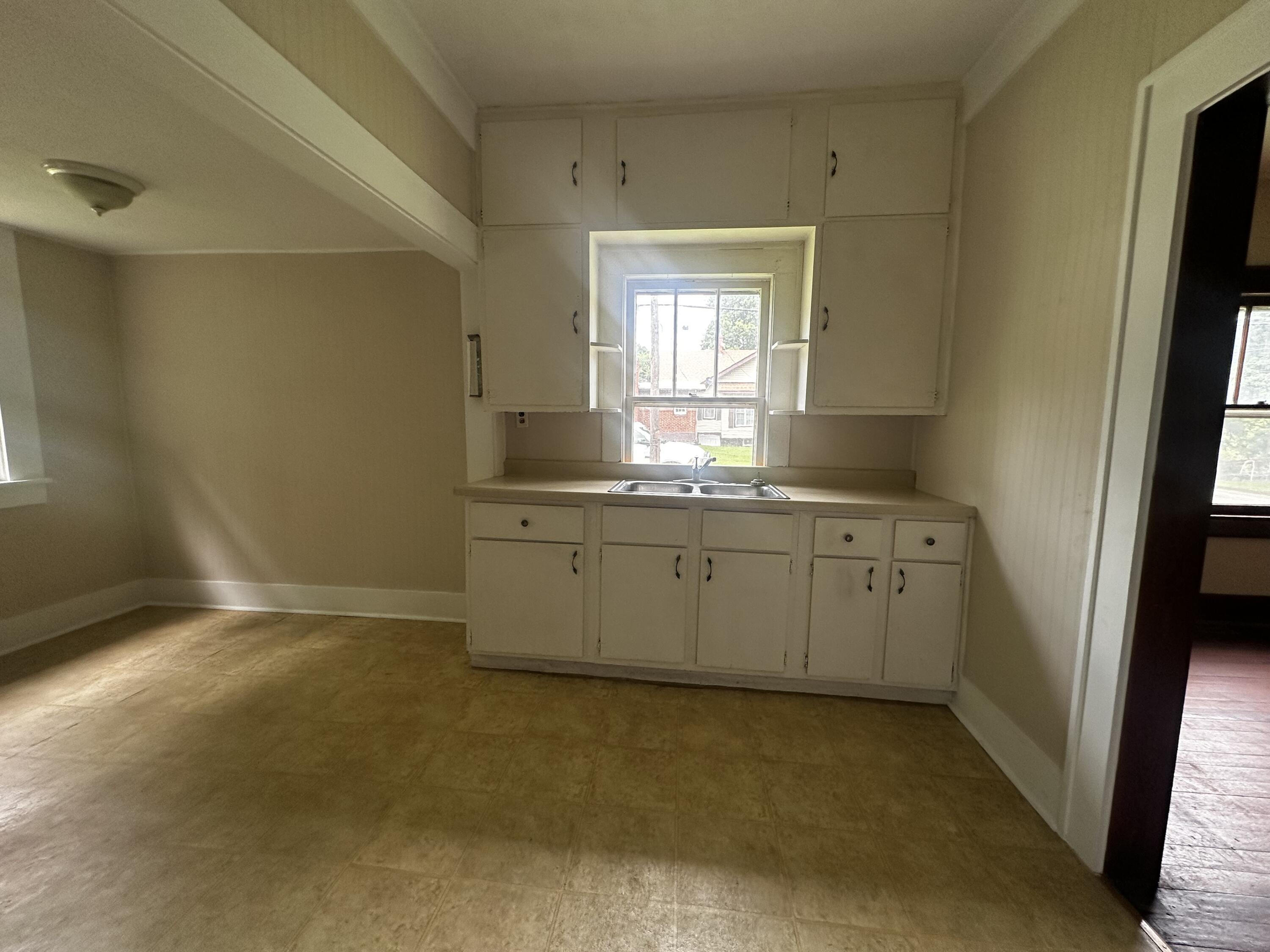 503 South Arkansas Street Property Photo 7