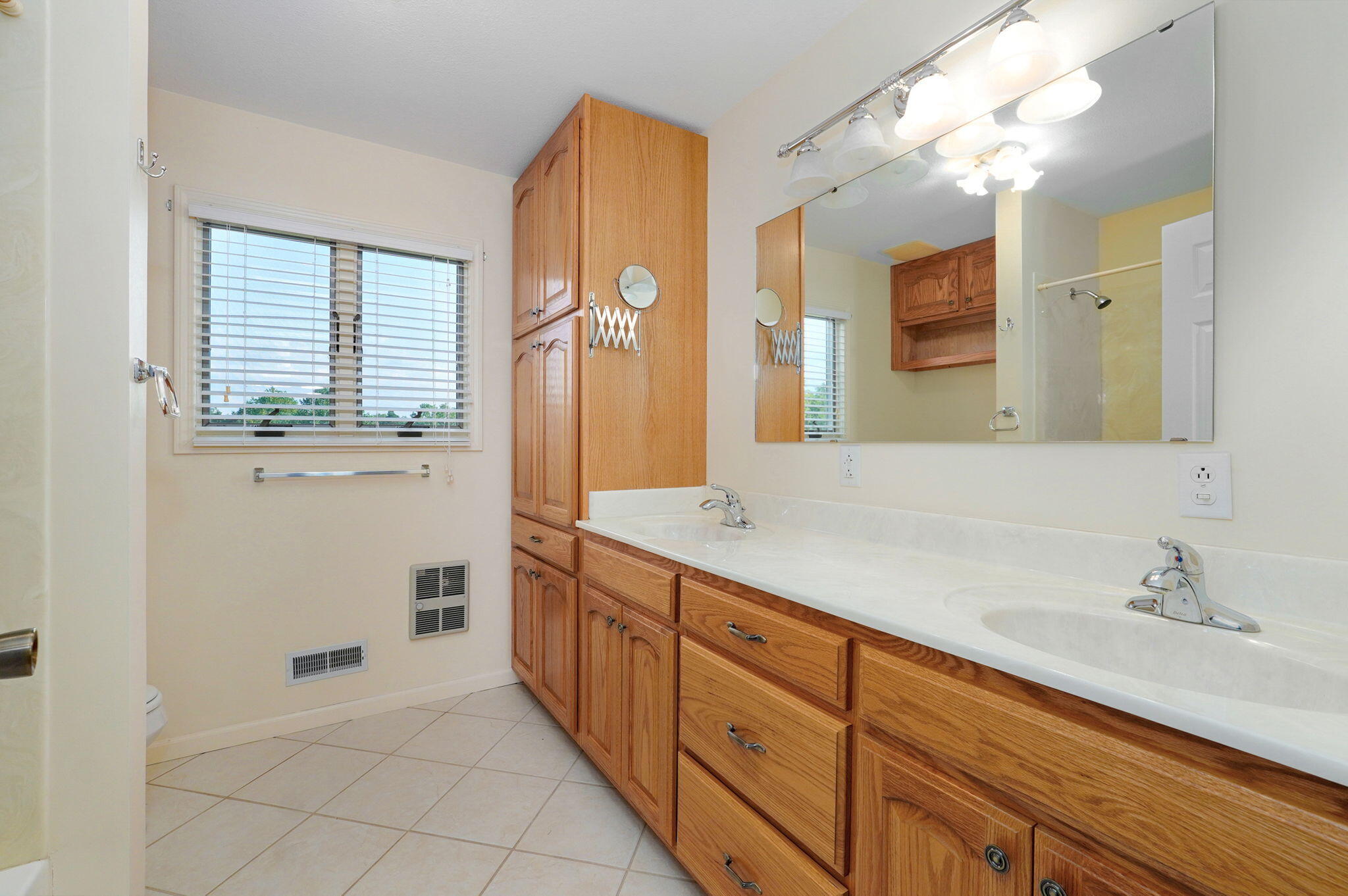 228 Maple Avenue Property Photo 35