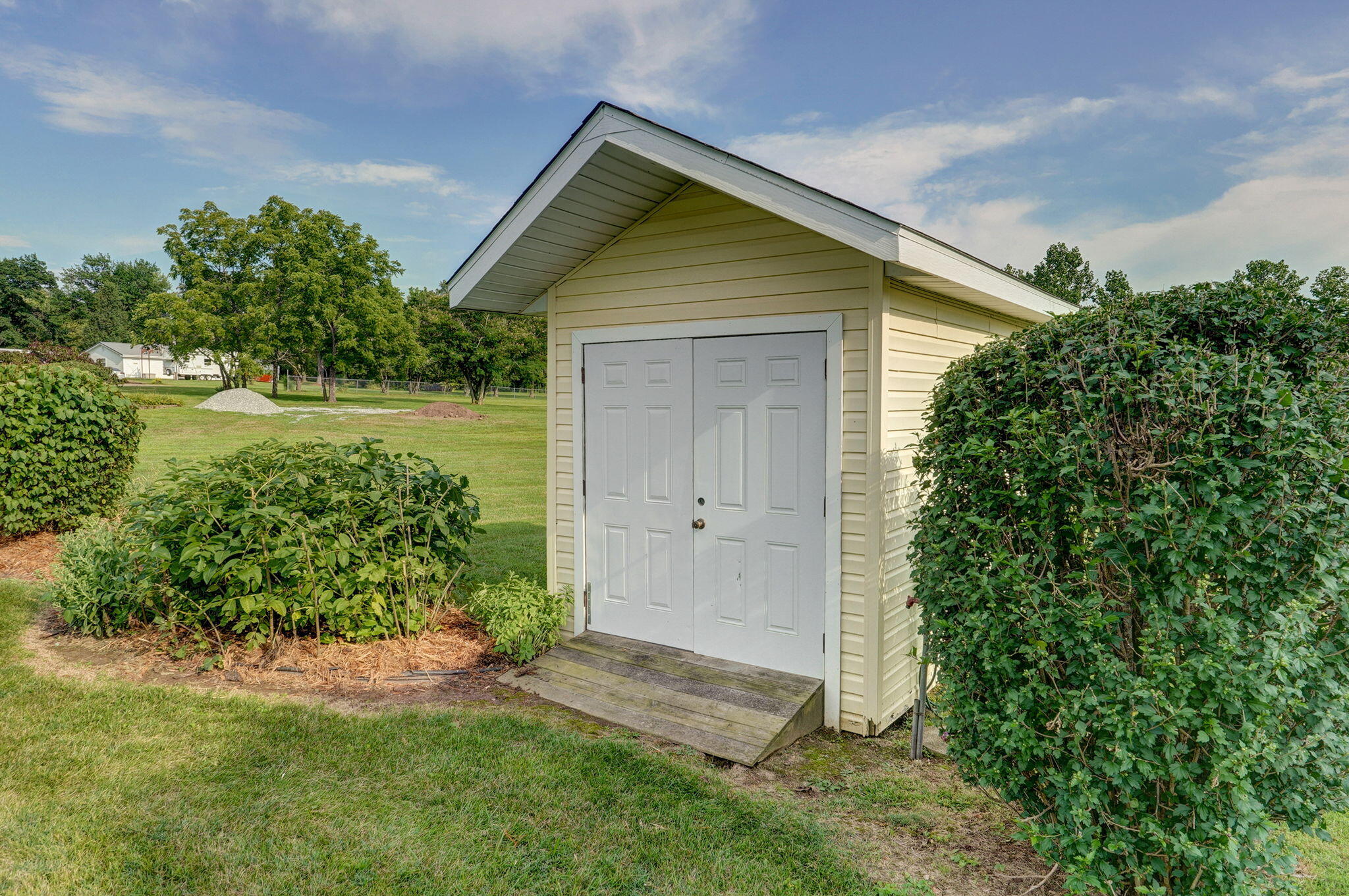 228 Maple Avenue Property Photo 55