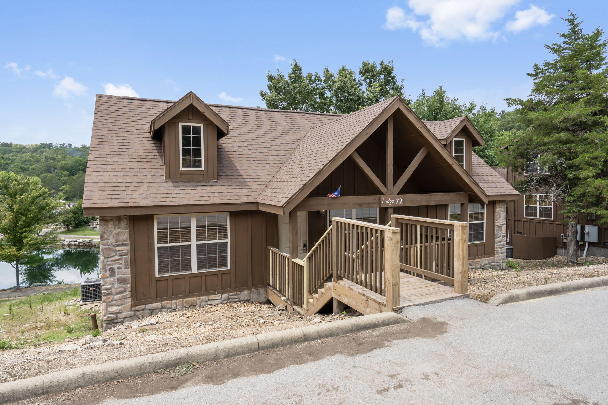 103 Cantwell Lane Property Photo 4