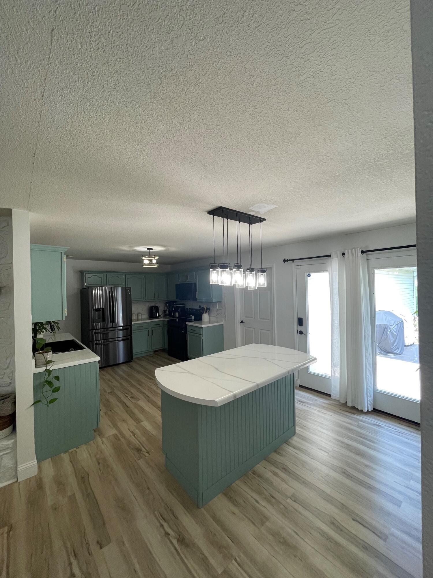2245 Brookside Lane Property Photo 6