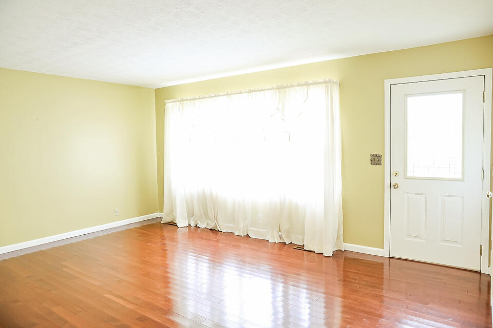 5120 East Farm Road 48 Property Photo 2