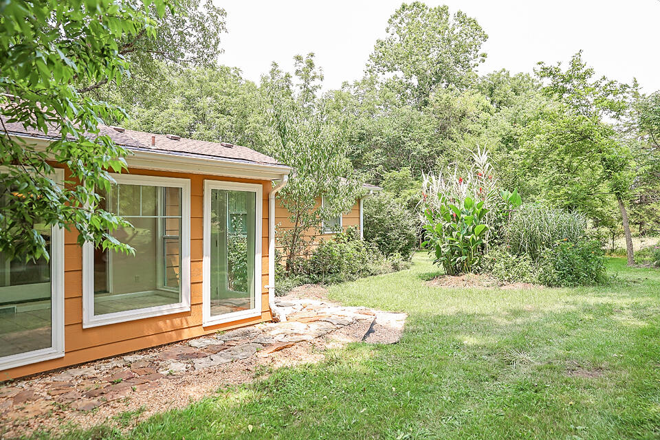 5120 East Farm Road 48 Property Photo 19