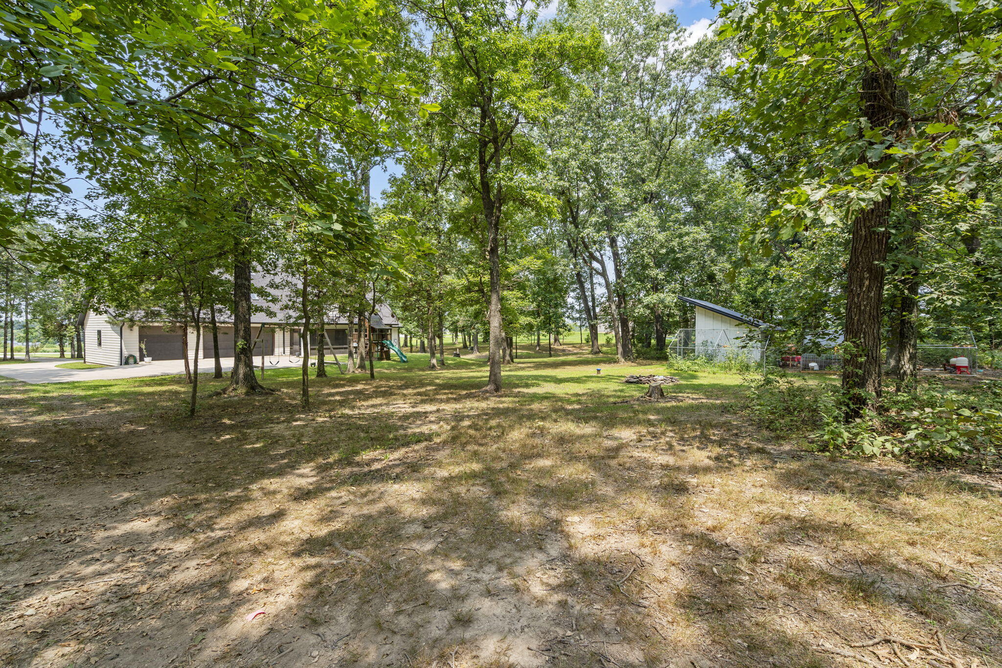 235 Kings Court Property Photo 47