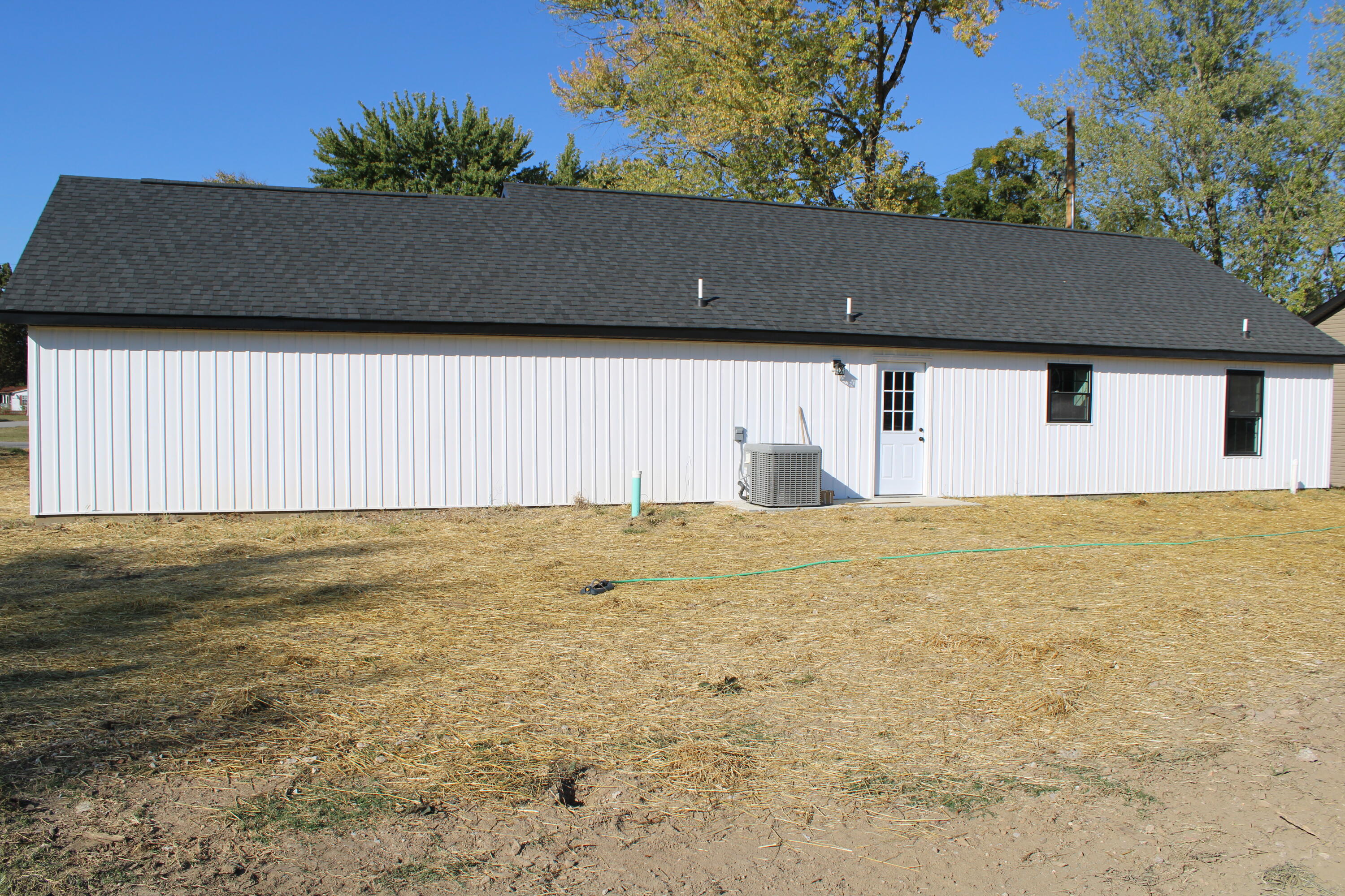 410 Park Street Property Photo 4