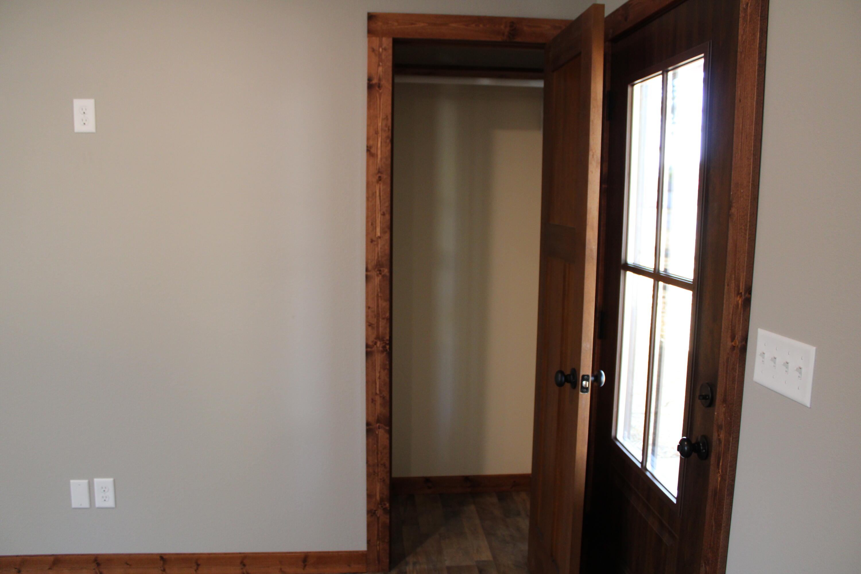 430 Park Street Property Photo 31