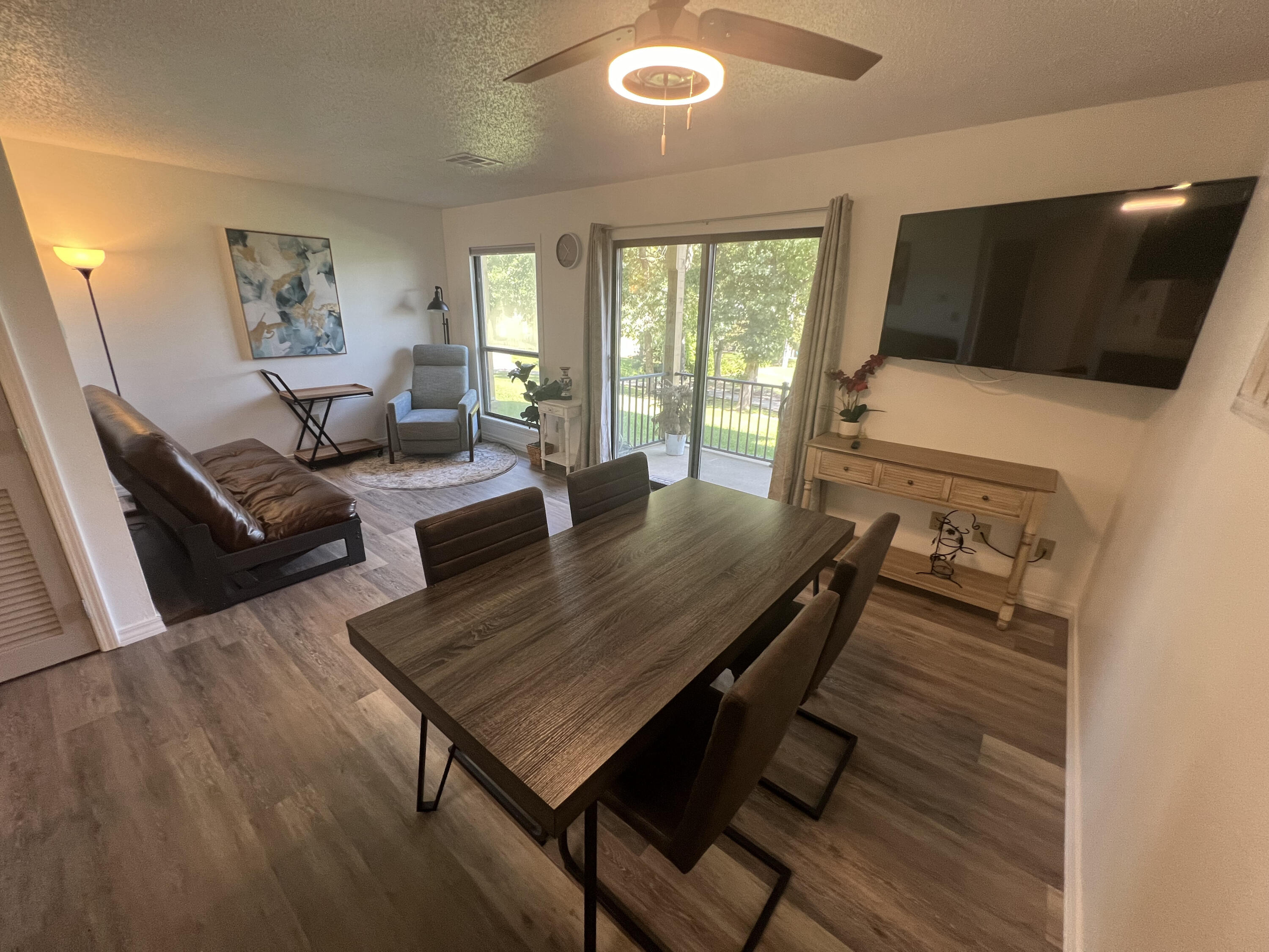 180 Lake Club Drive Property Photo 10