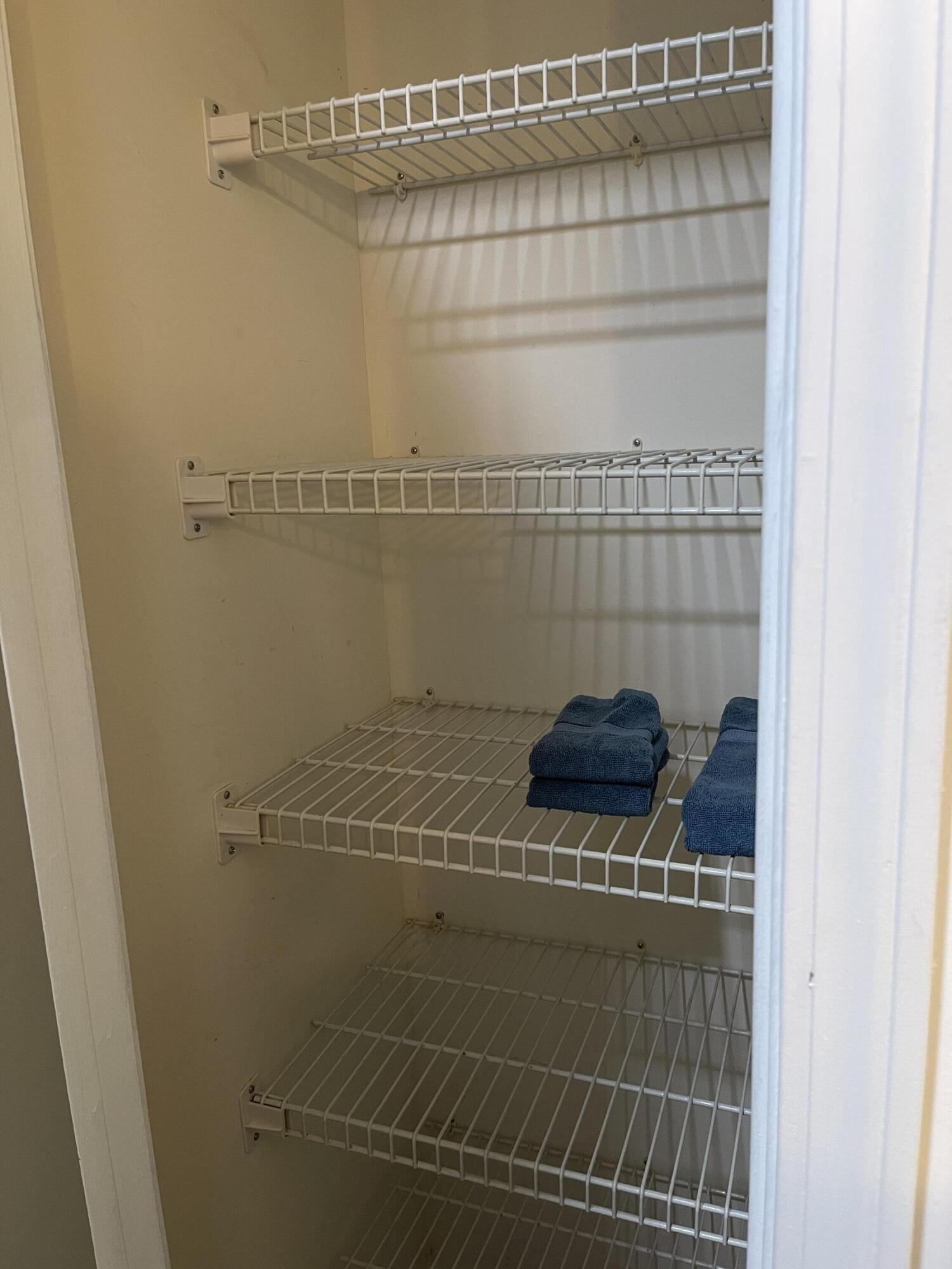 180 Lake Club Drive Property Photo 21