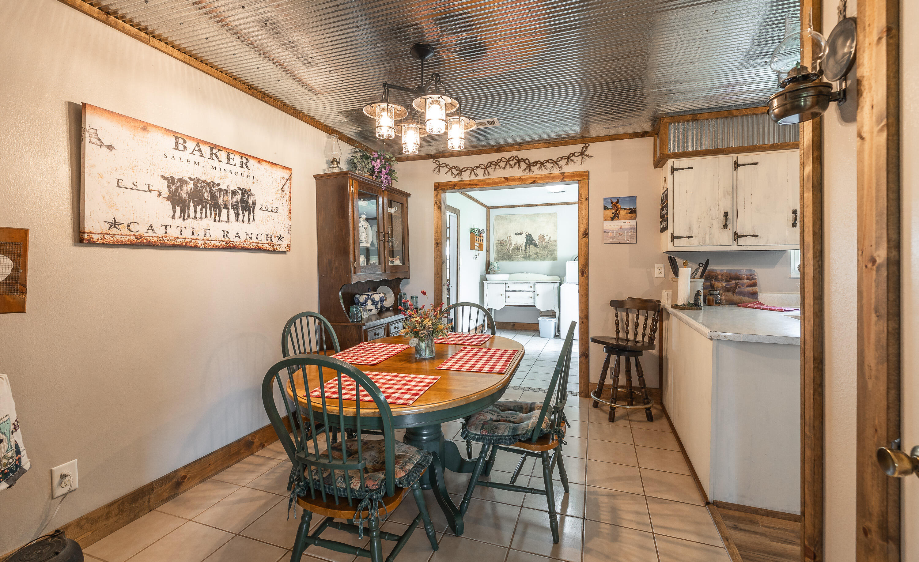 956 County Road 2470 Property Photo 8