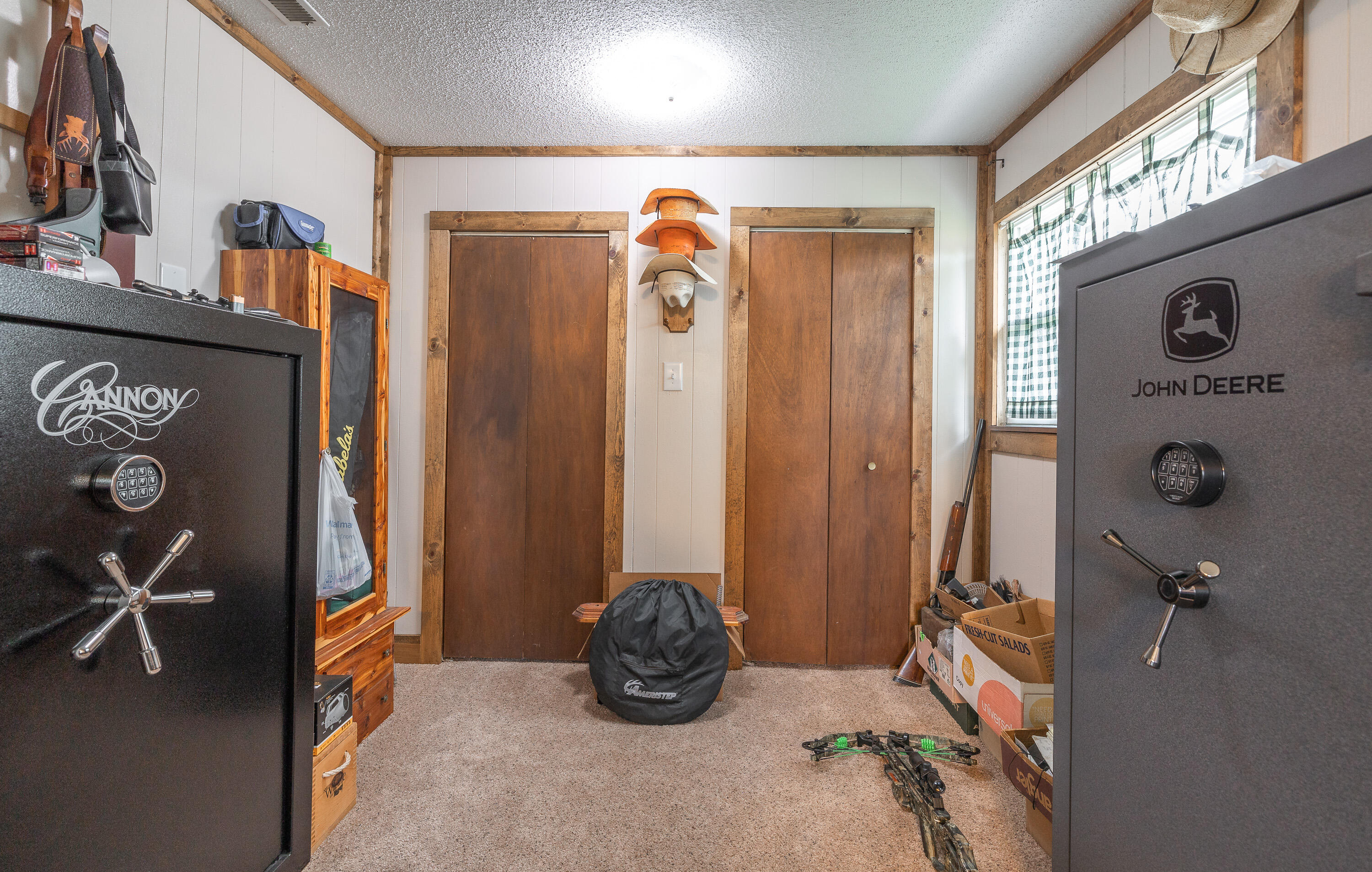 956 County Road 2470 Property Photo 21