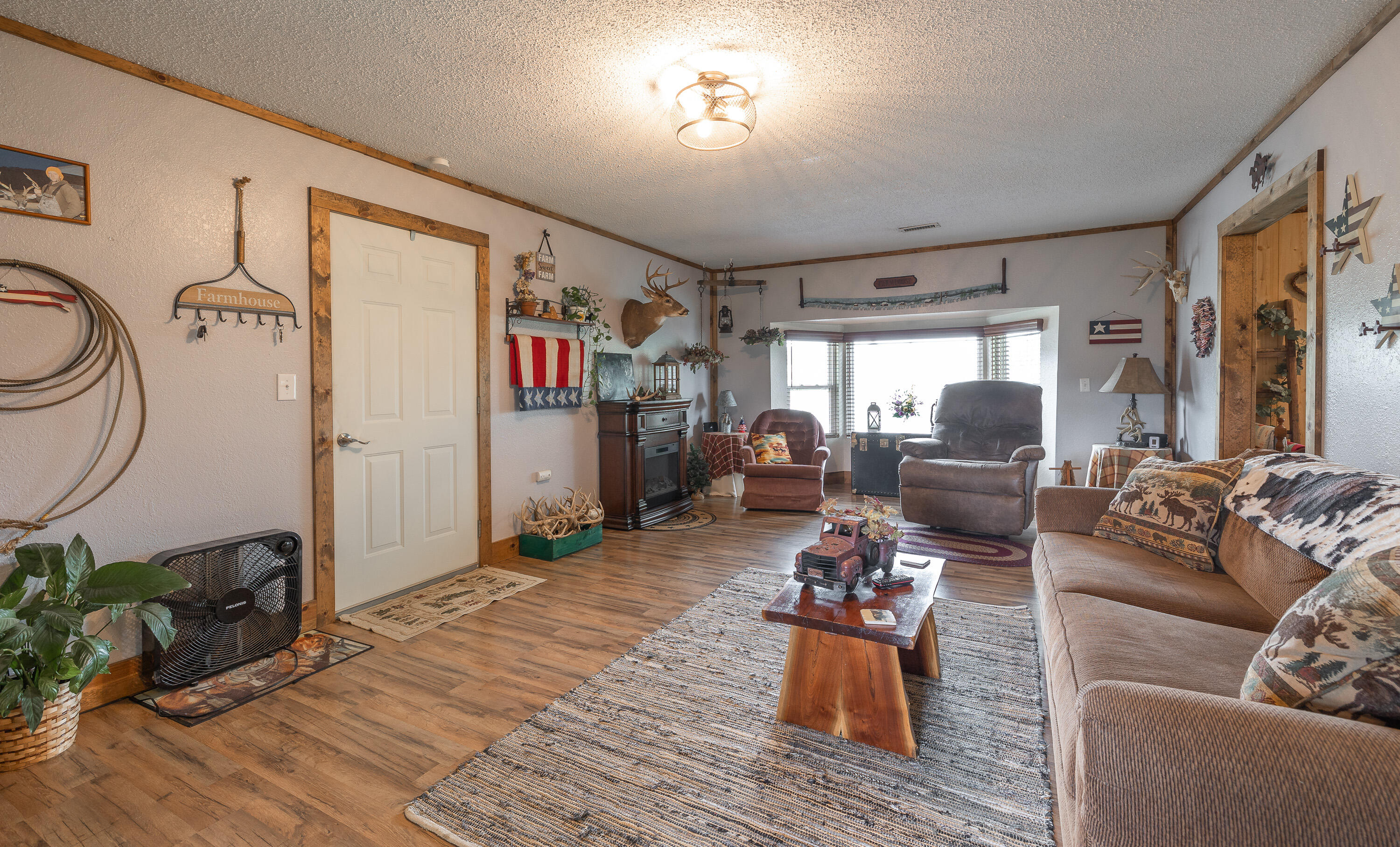 956 County Road 2470 Property Photo 25