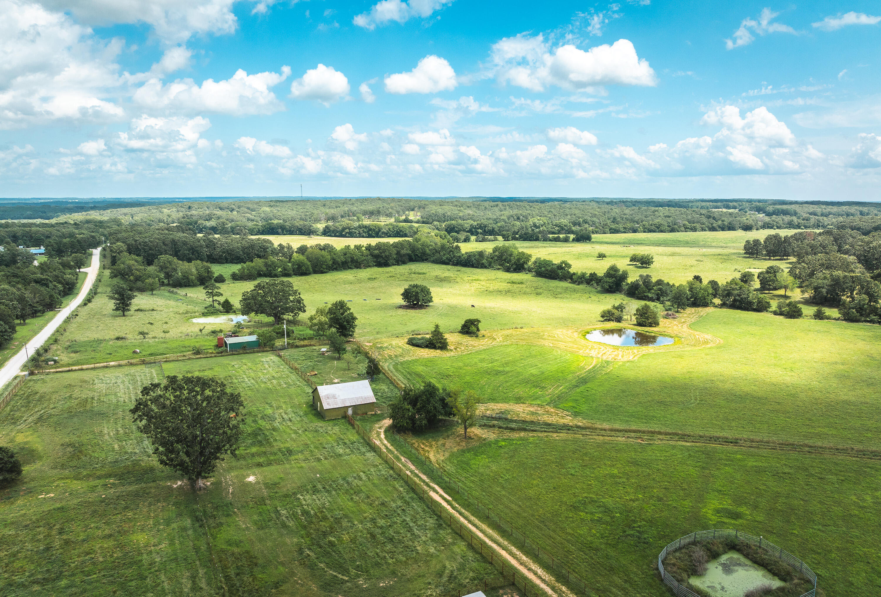956 County Road 2470 Property Photo 31