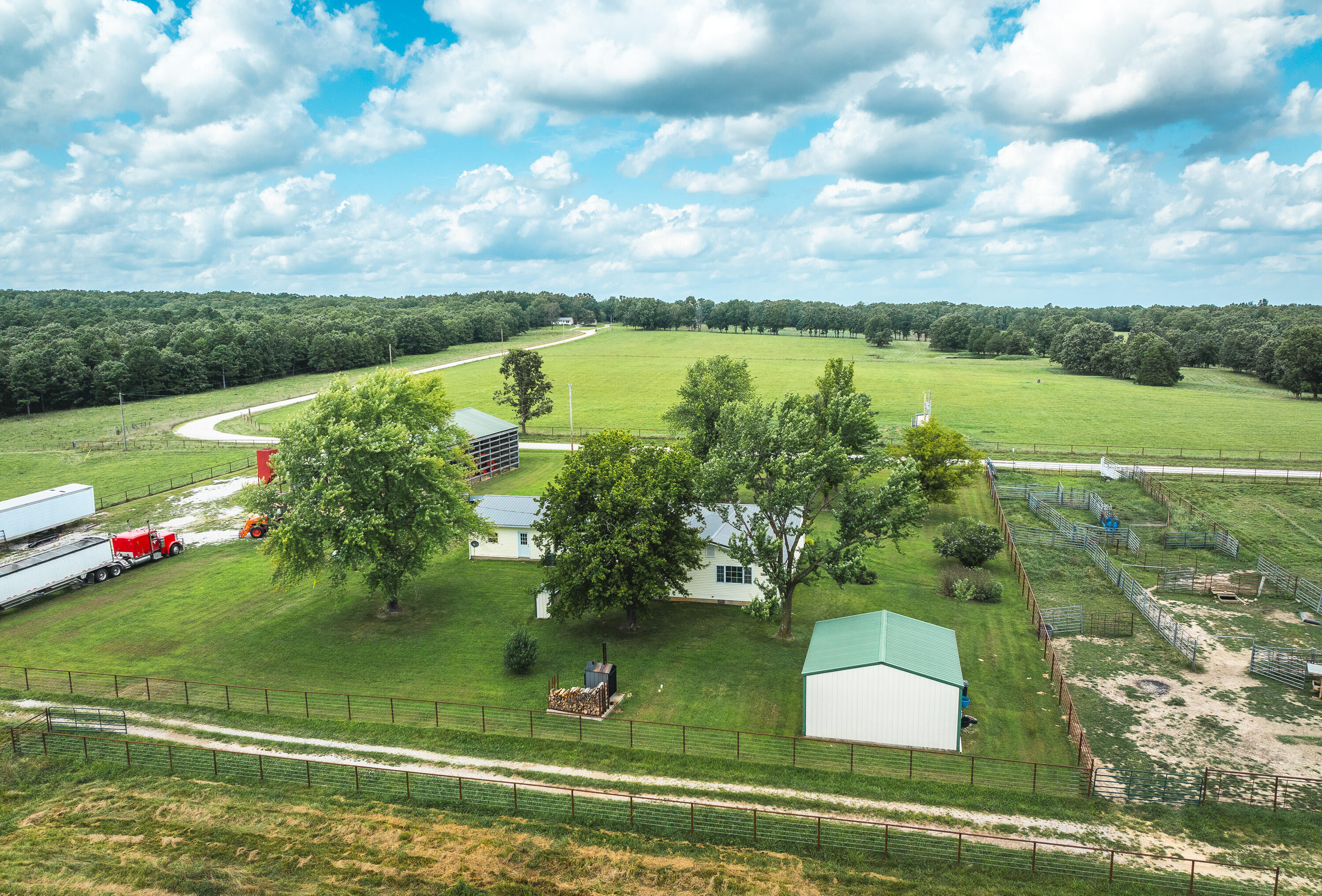 956 County Road 2470 Property Photo 49
