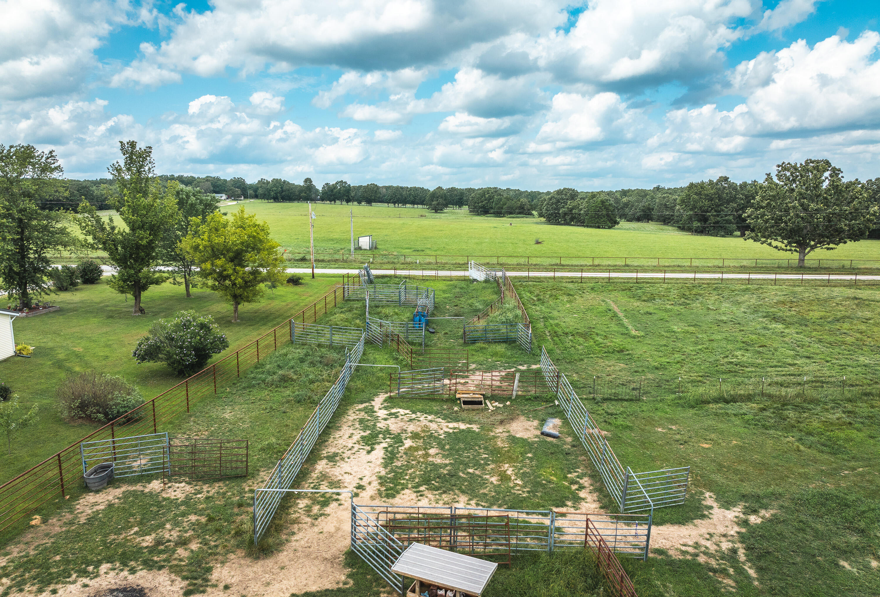 956 County Road 2470 Property Photo 51