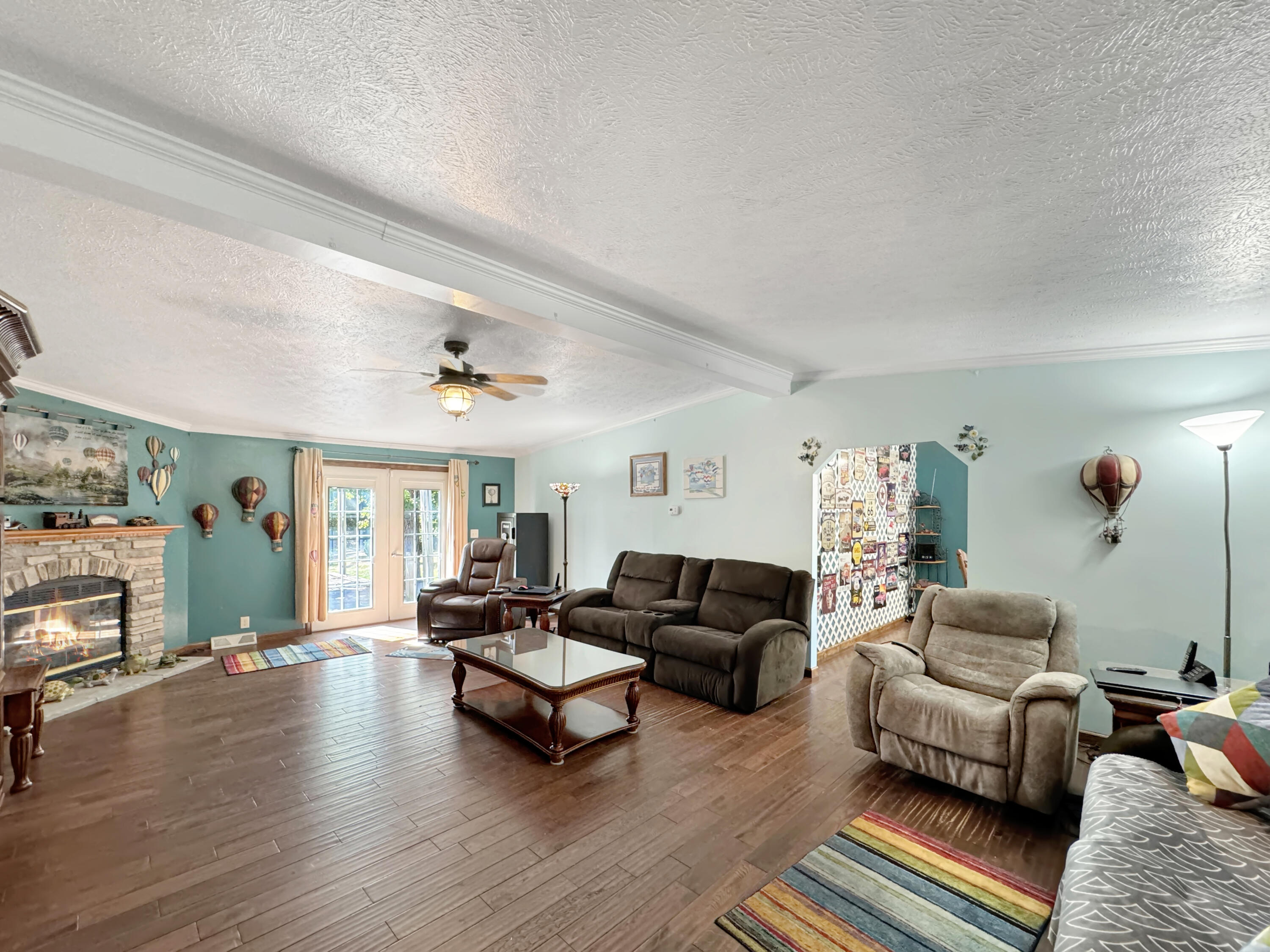 24960 Mcclurg Drive Property Photo 9