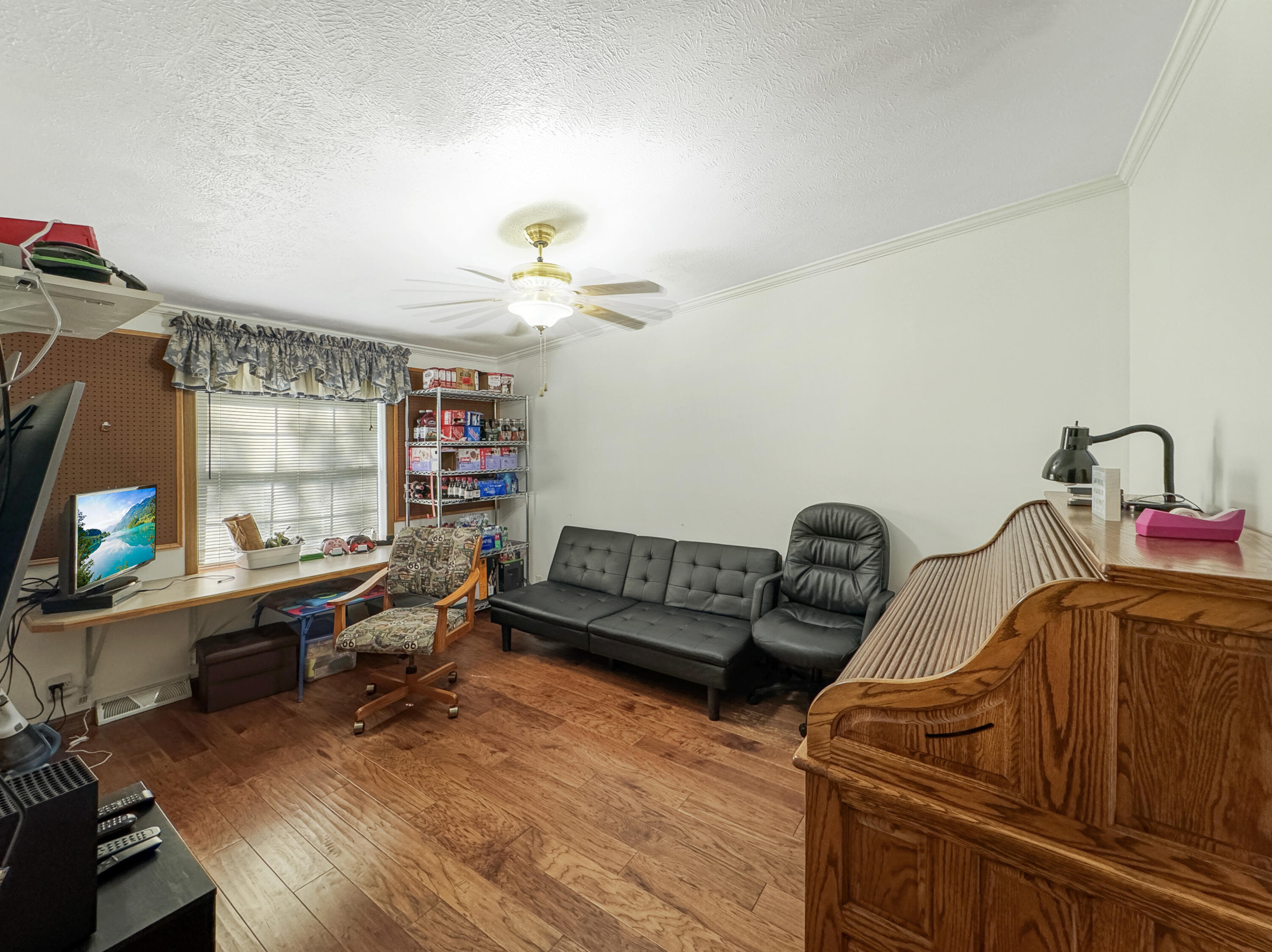 24960 Mcclurg Drive Property Photo 19