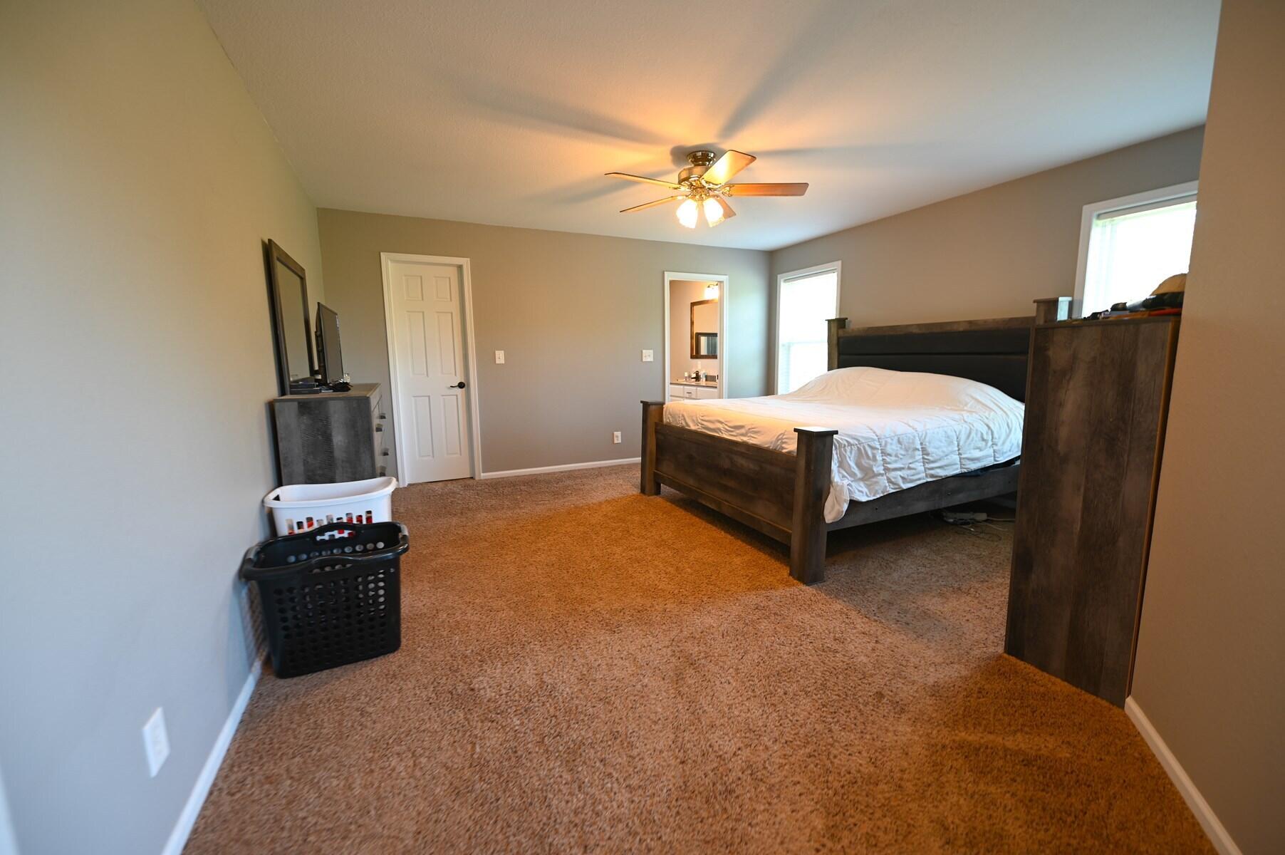 1324 South 601 Road Property Photo 40