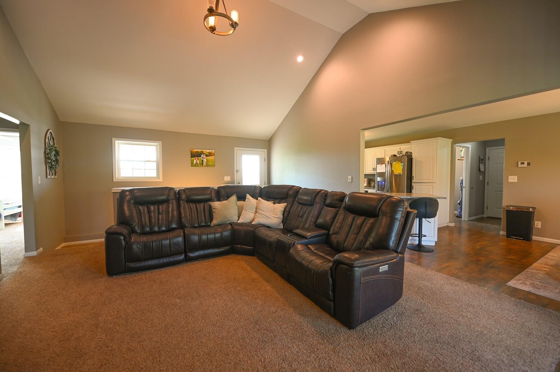 1324 South 601 Road Property Photo 46