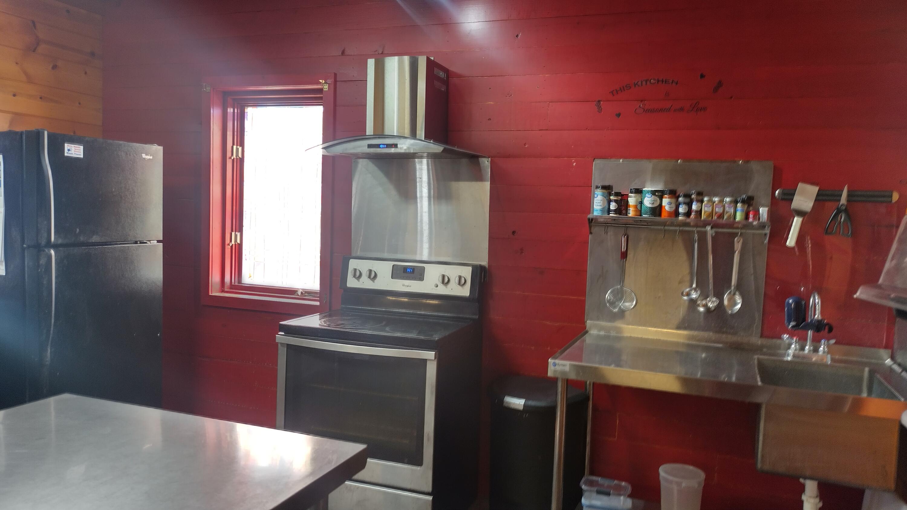 381 Mcnabb Road Property Photo 3