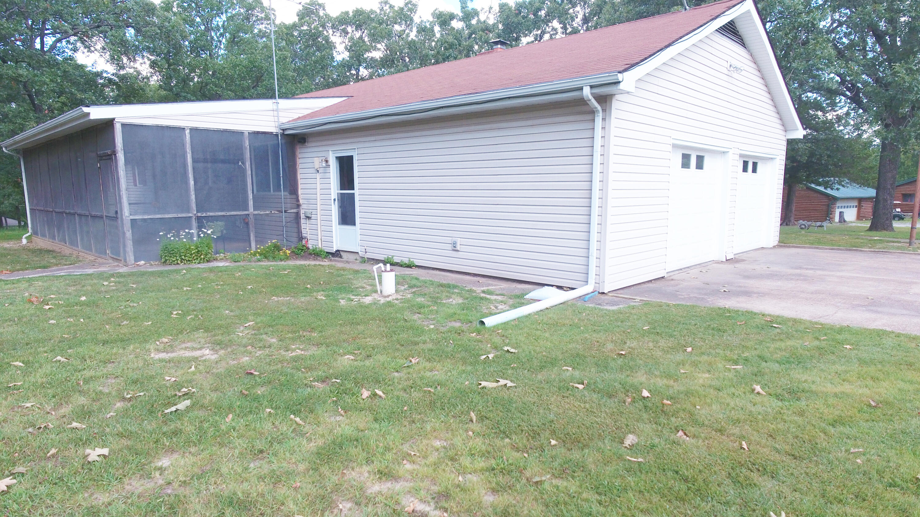 24037 County Road 287 Property Photo 4