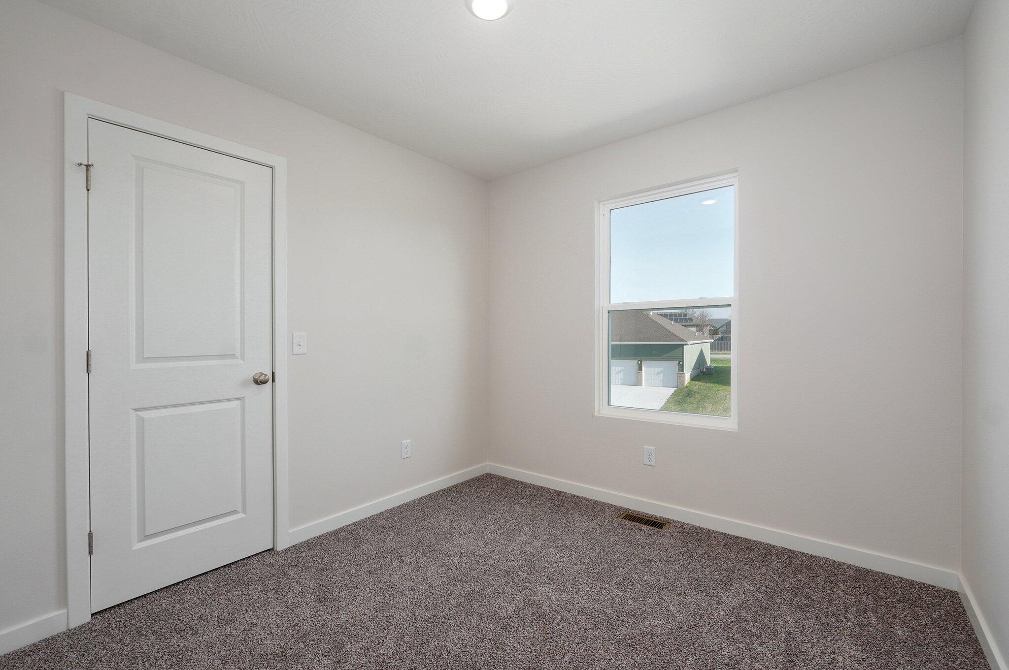 1682 East Macon Street Property Photo 20