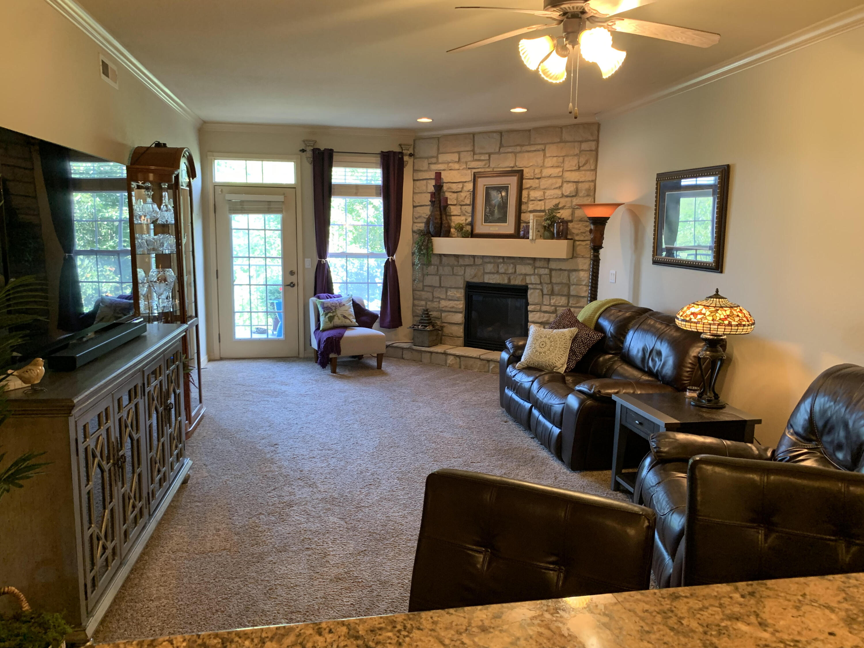 201 Golf View Drive Property Photo 3