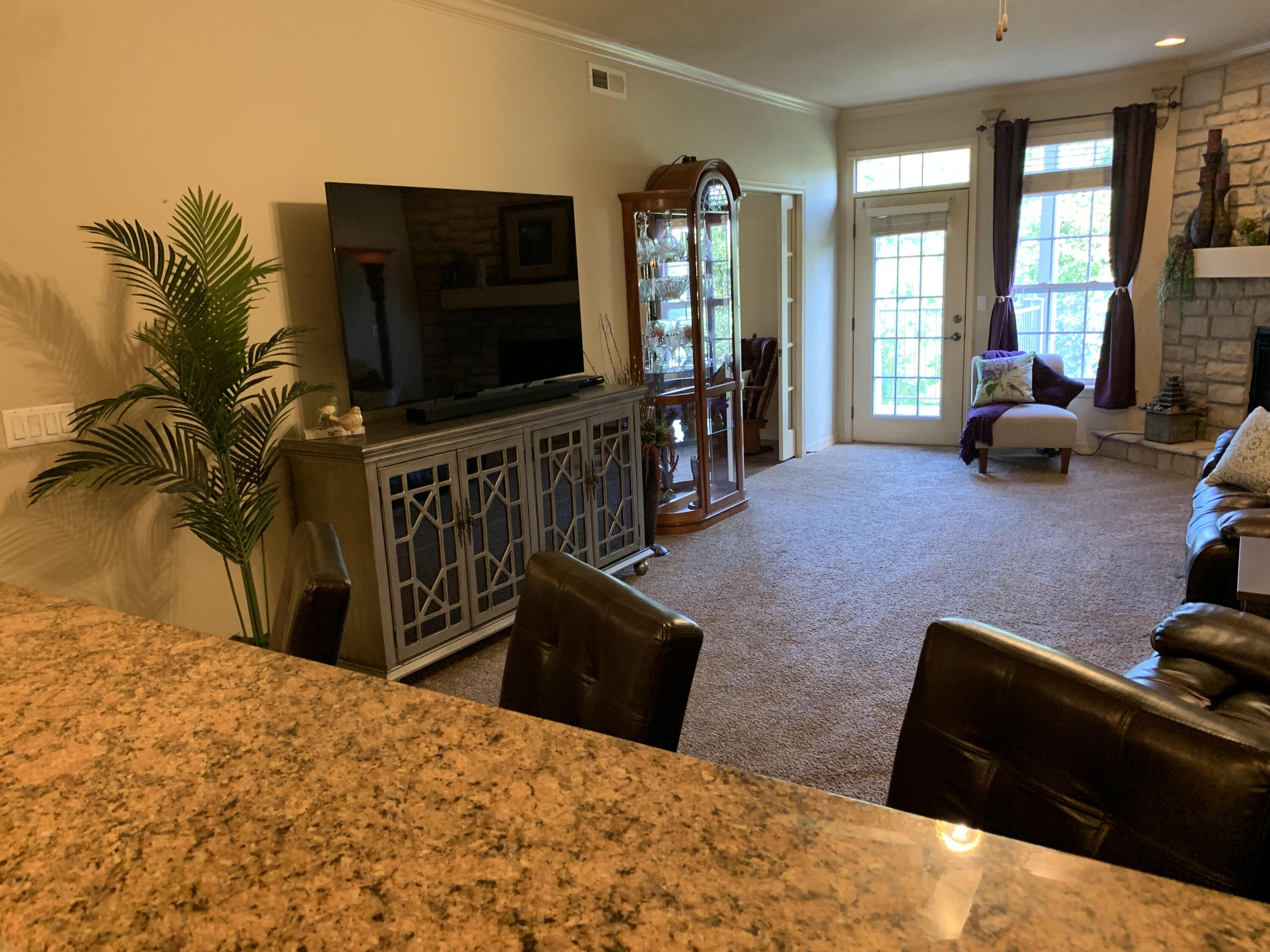 201 Golf View Drive Property Photo 4
