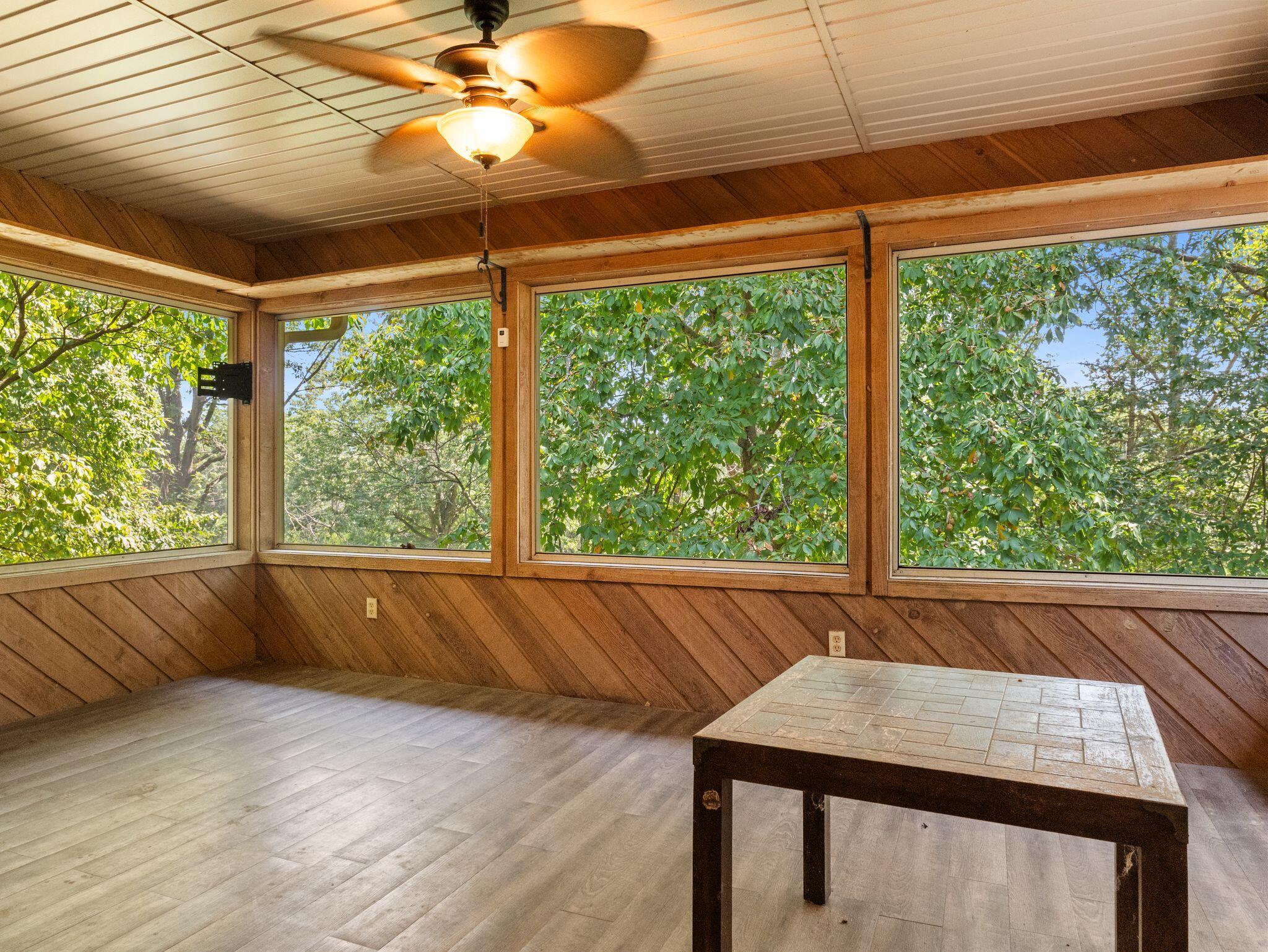 19335 South 2125 Road Property Photo 25