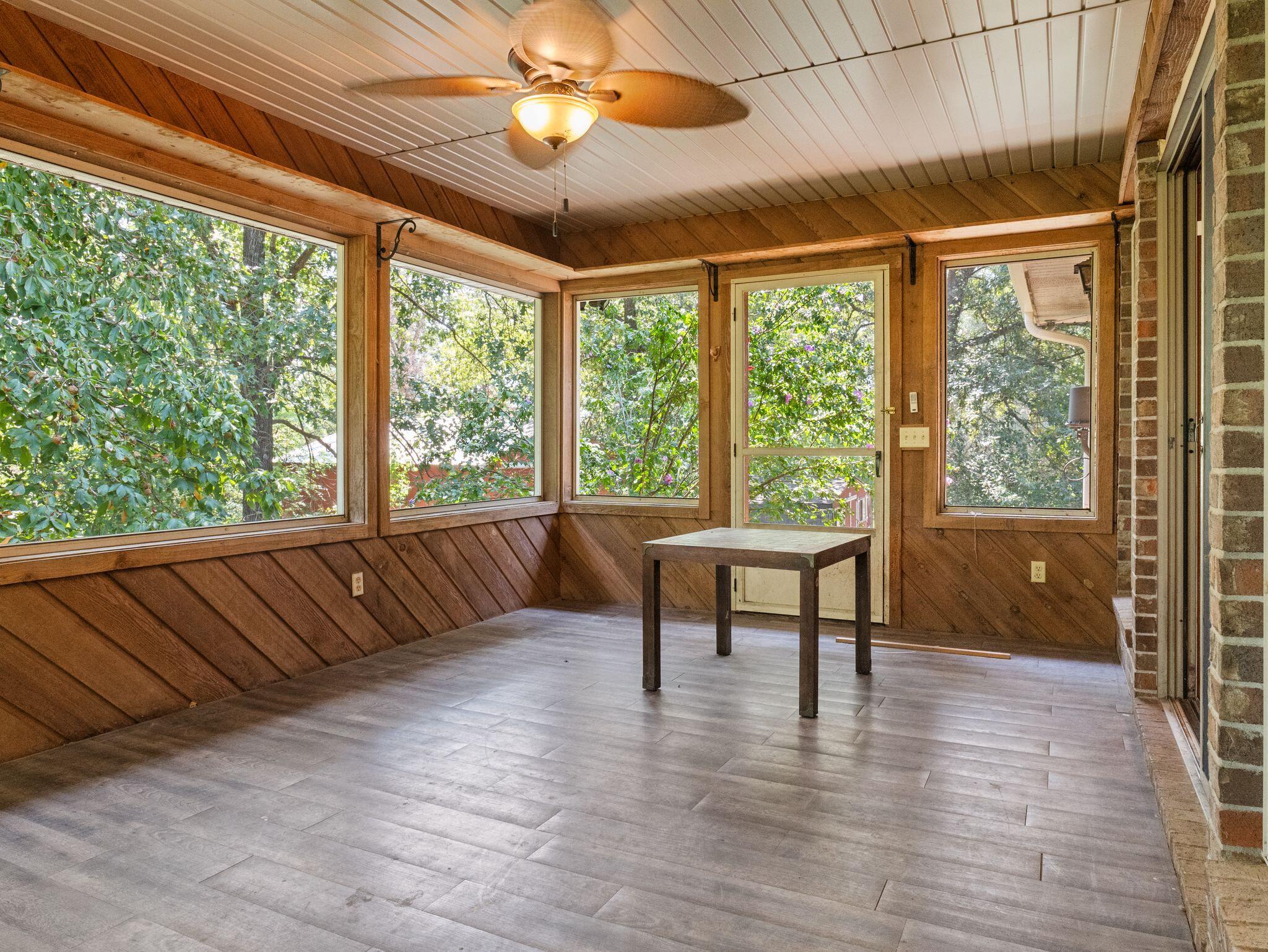 19335 South 2125 Road Property Photo 26