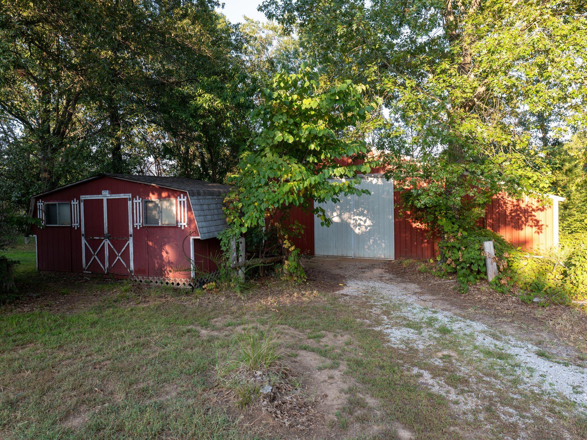 19335 South 2125 Road Property Photo 29