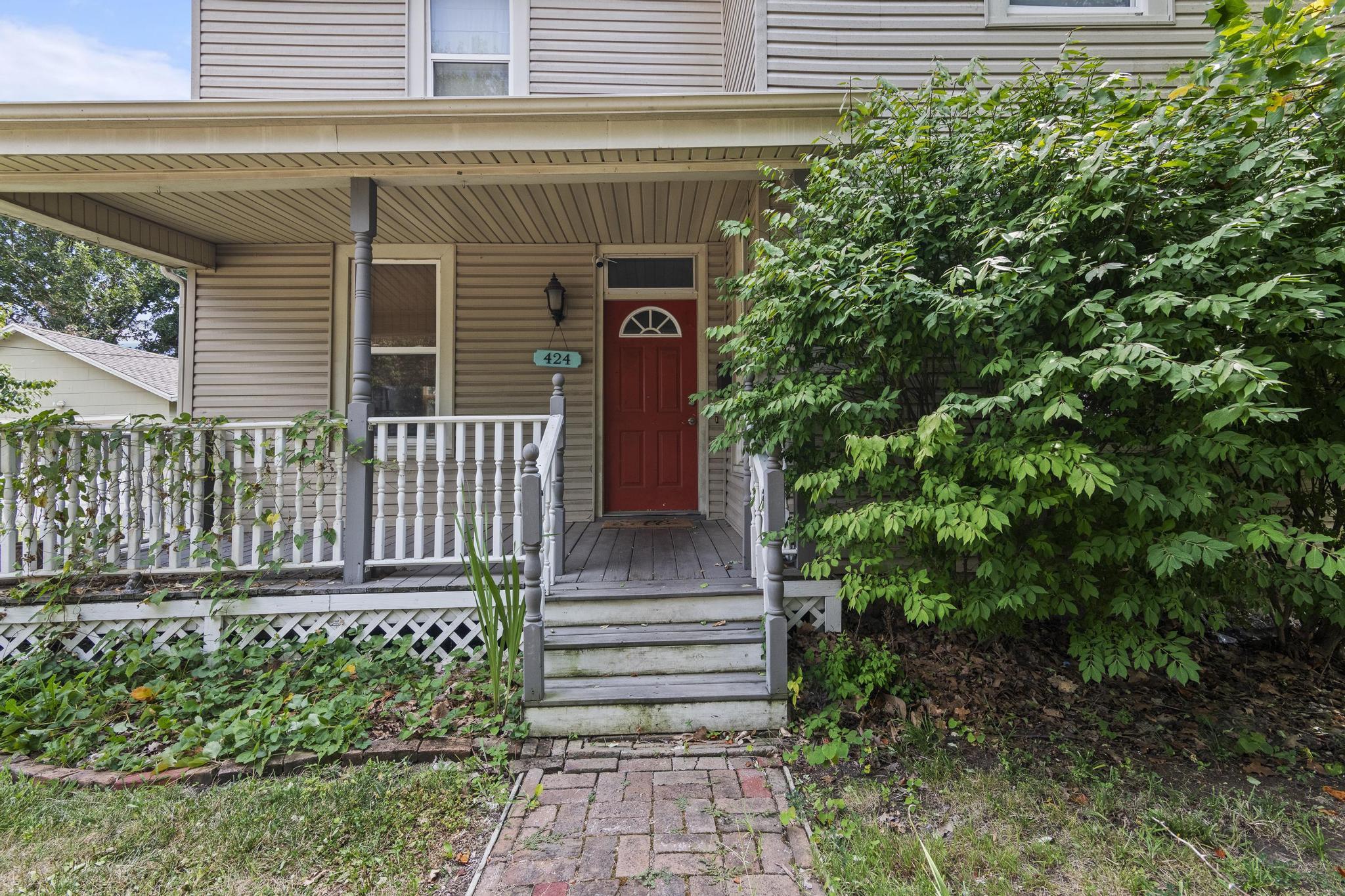 424 East Locust Street Property Photo 3