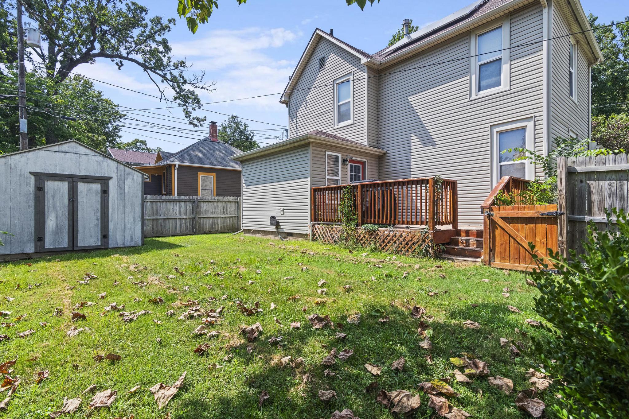 424 East Locust Street Property Photo 20