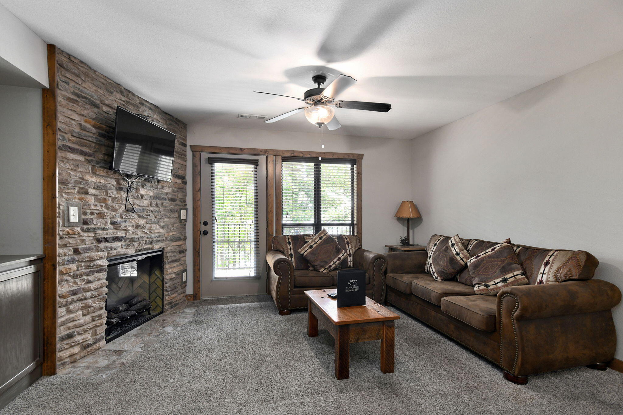 429 Chinquapin Circle Property Photo 3