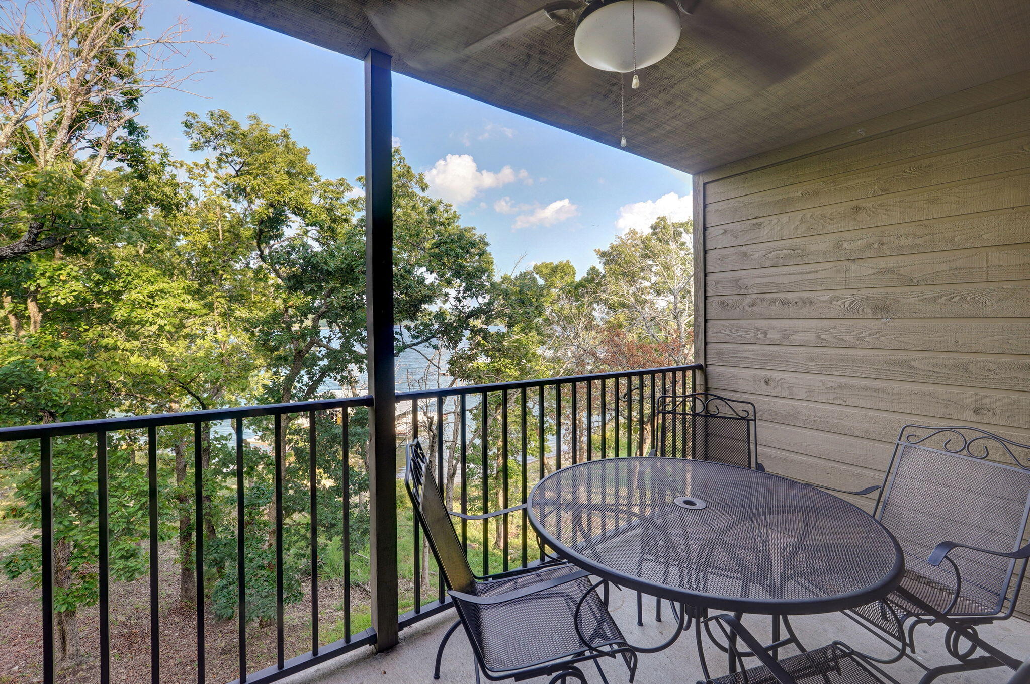 429 Chinquapin Circle Property Photo 6