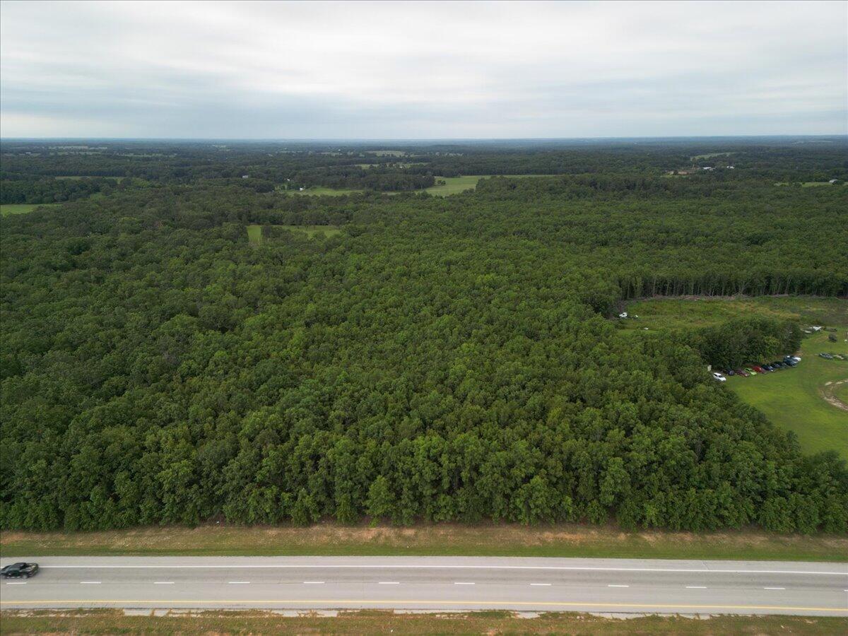 6962 U.s Hwy 60 Property Photo 5