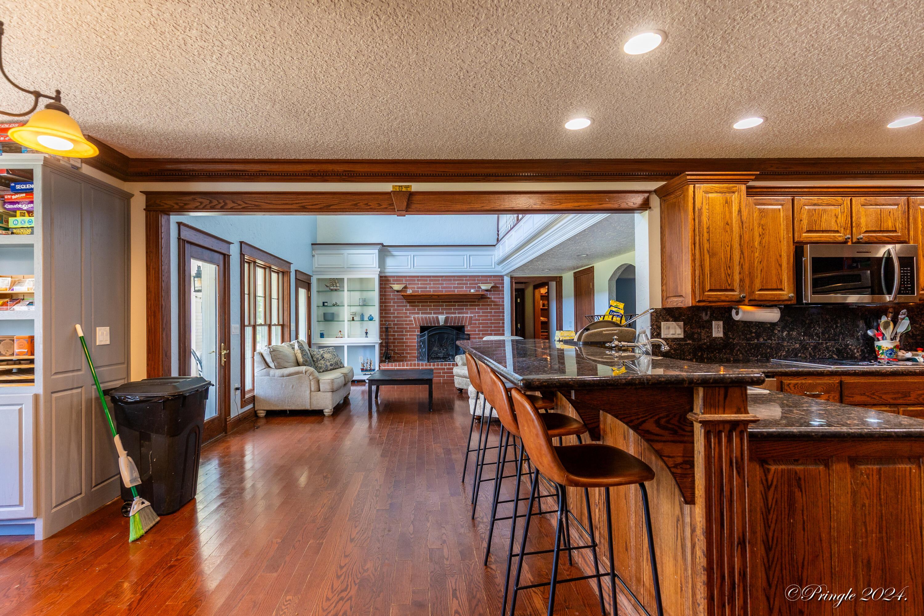 10567 County Road 8130 Property Photo 17