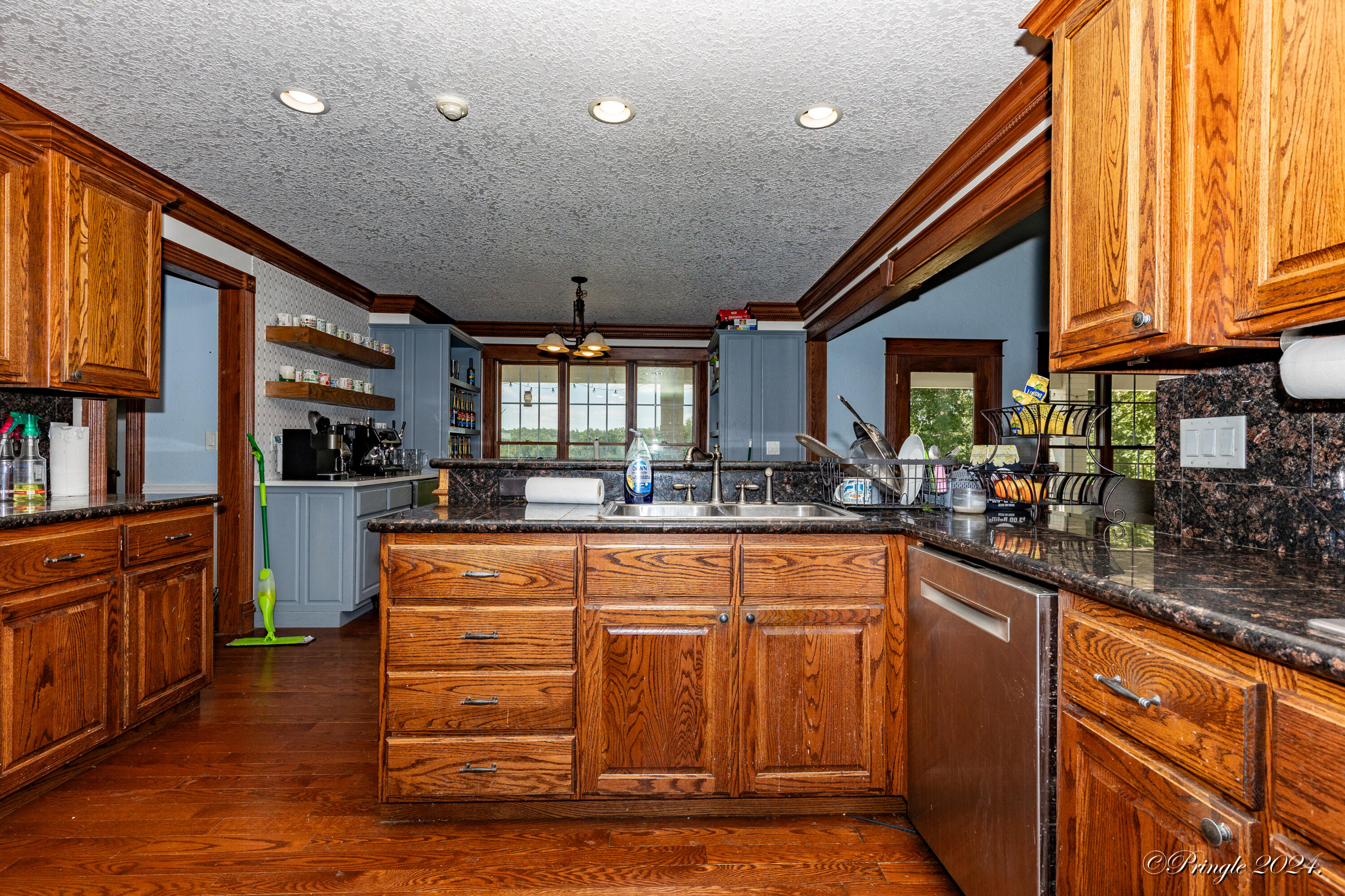 10567 County Road 8130 Property Photo 23