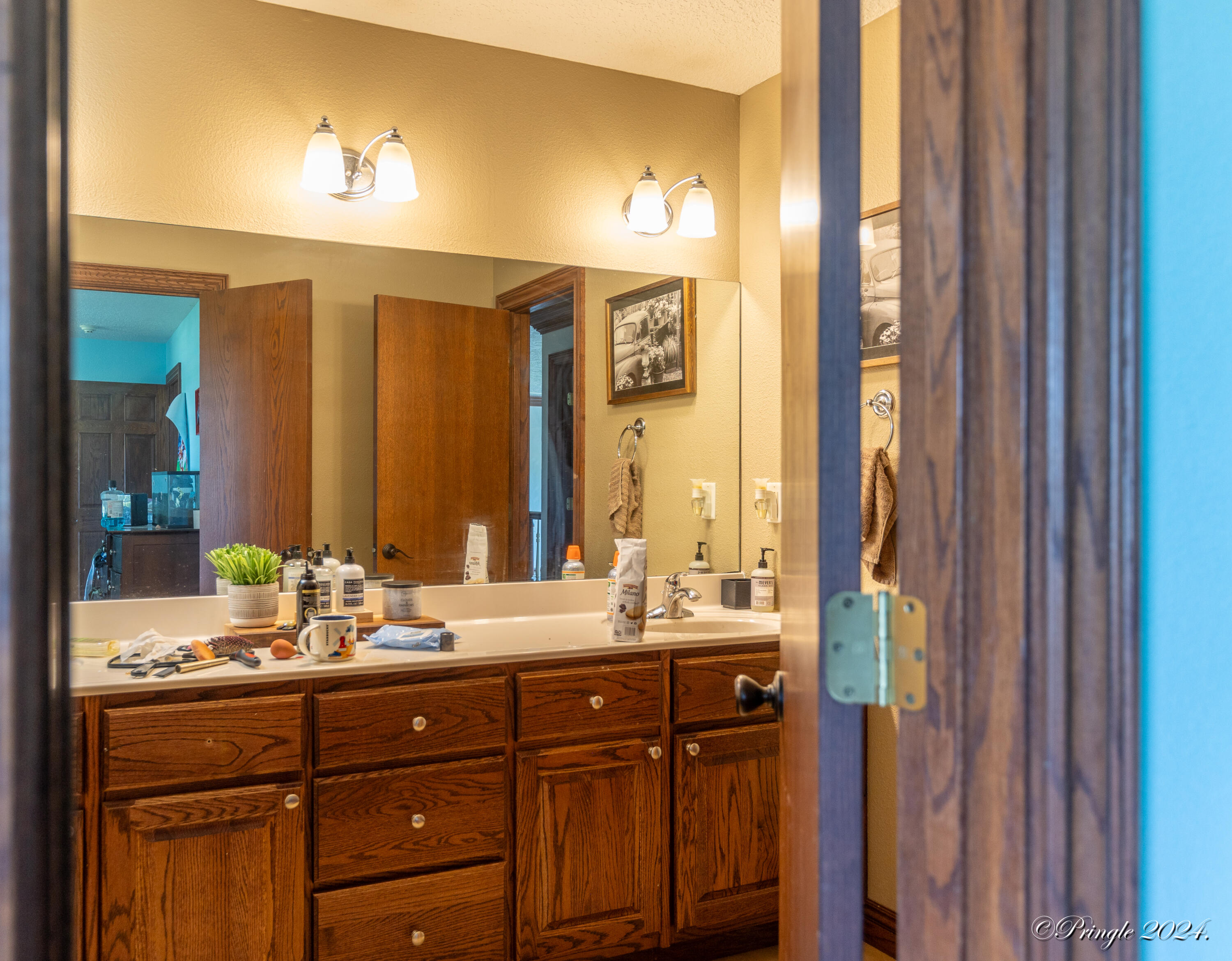 10567 County Road 8130 Property Photo 69