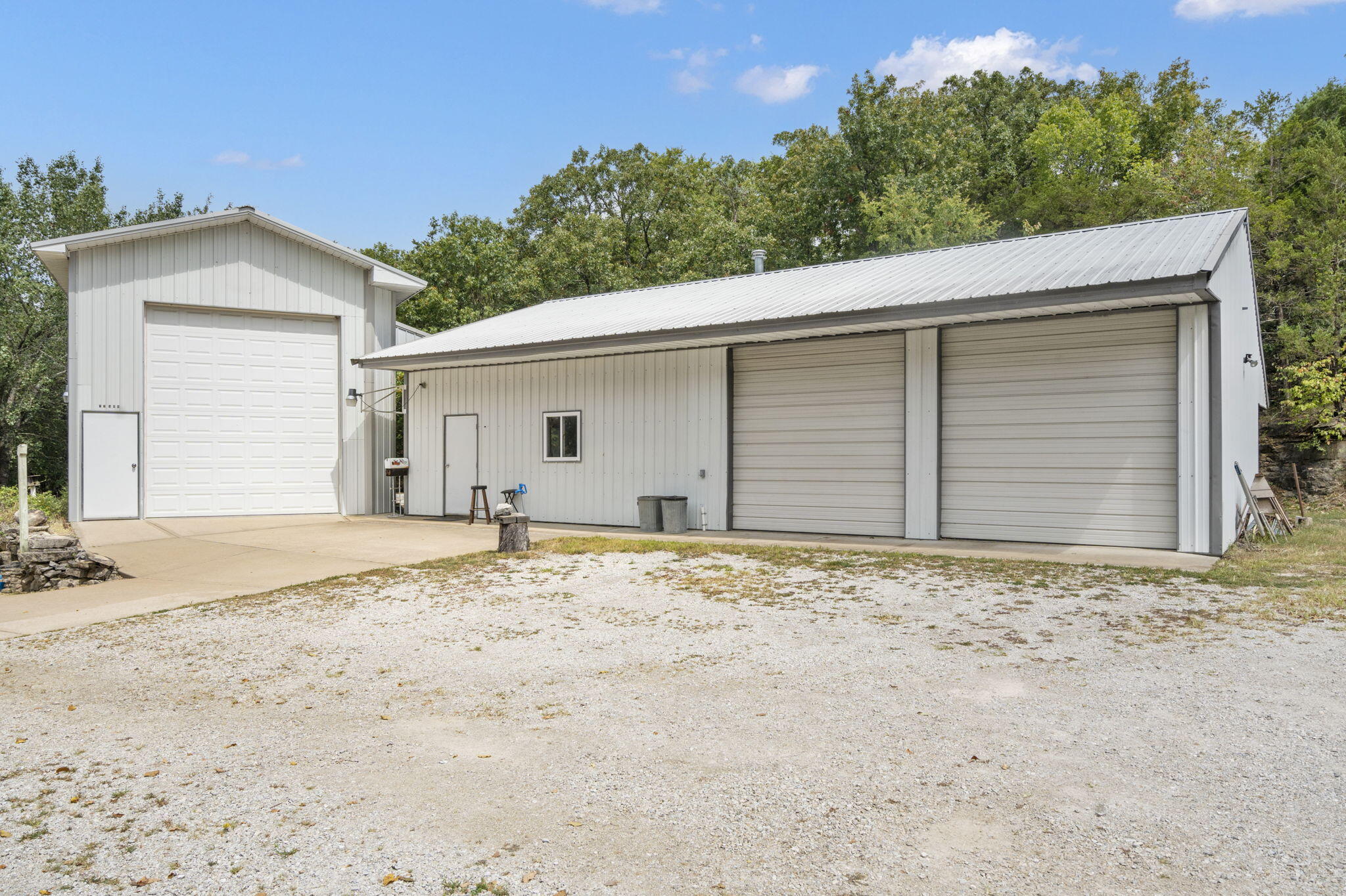 22500 West Randy Drive Property Photo 4