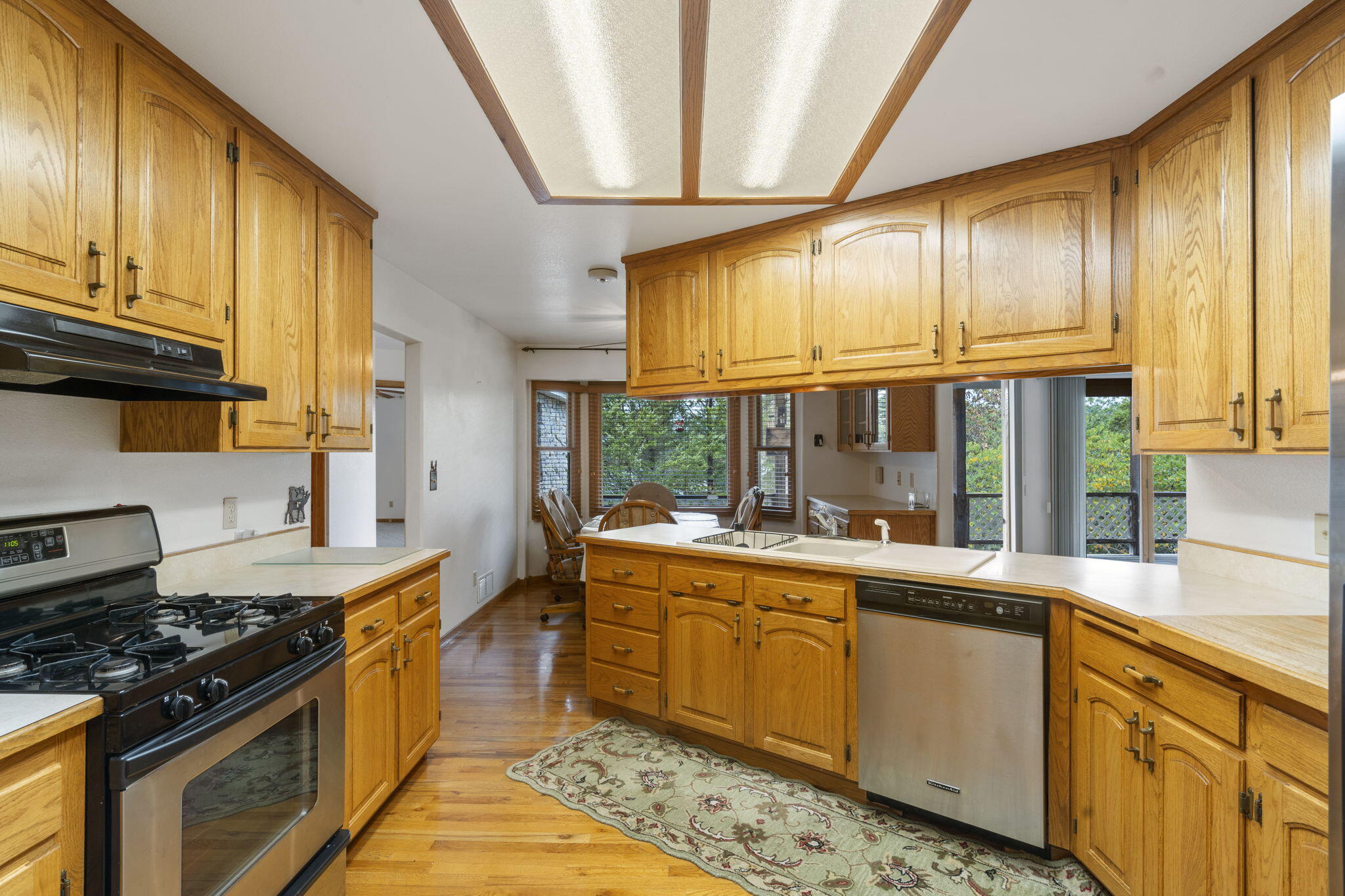 22500 West Randy Drive Property Photo 6