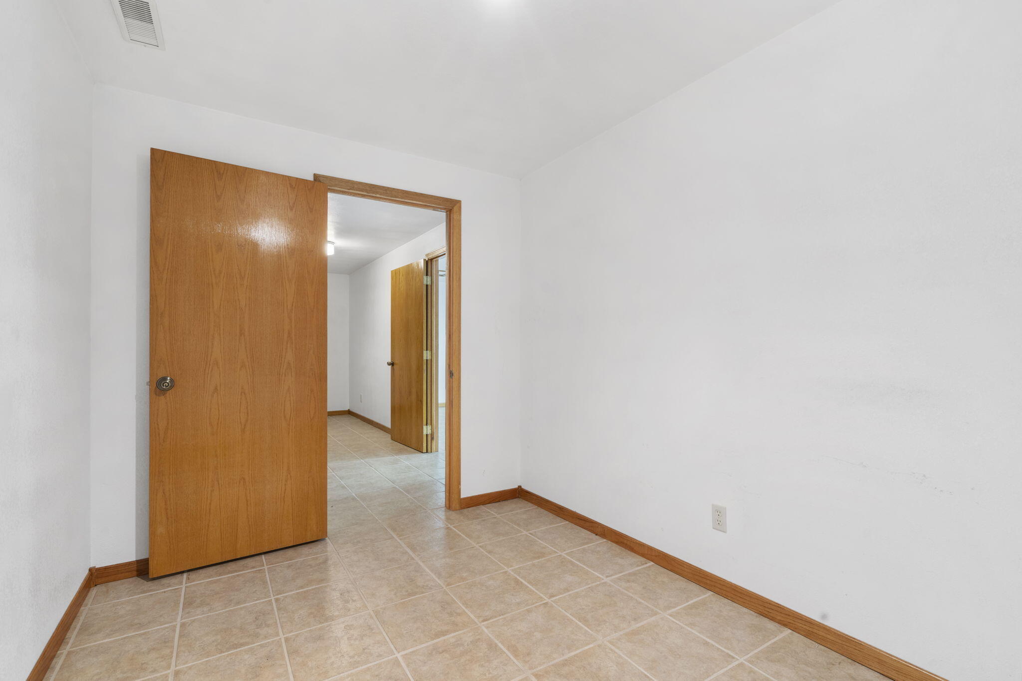 22500 West Randy Drive Property Photo 27