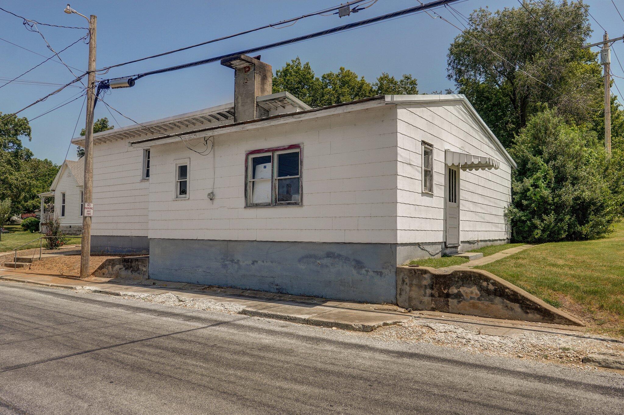 110 South Mc Canse Street Property Photo 4