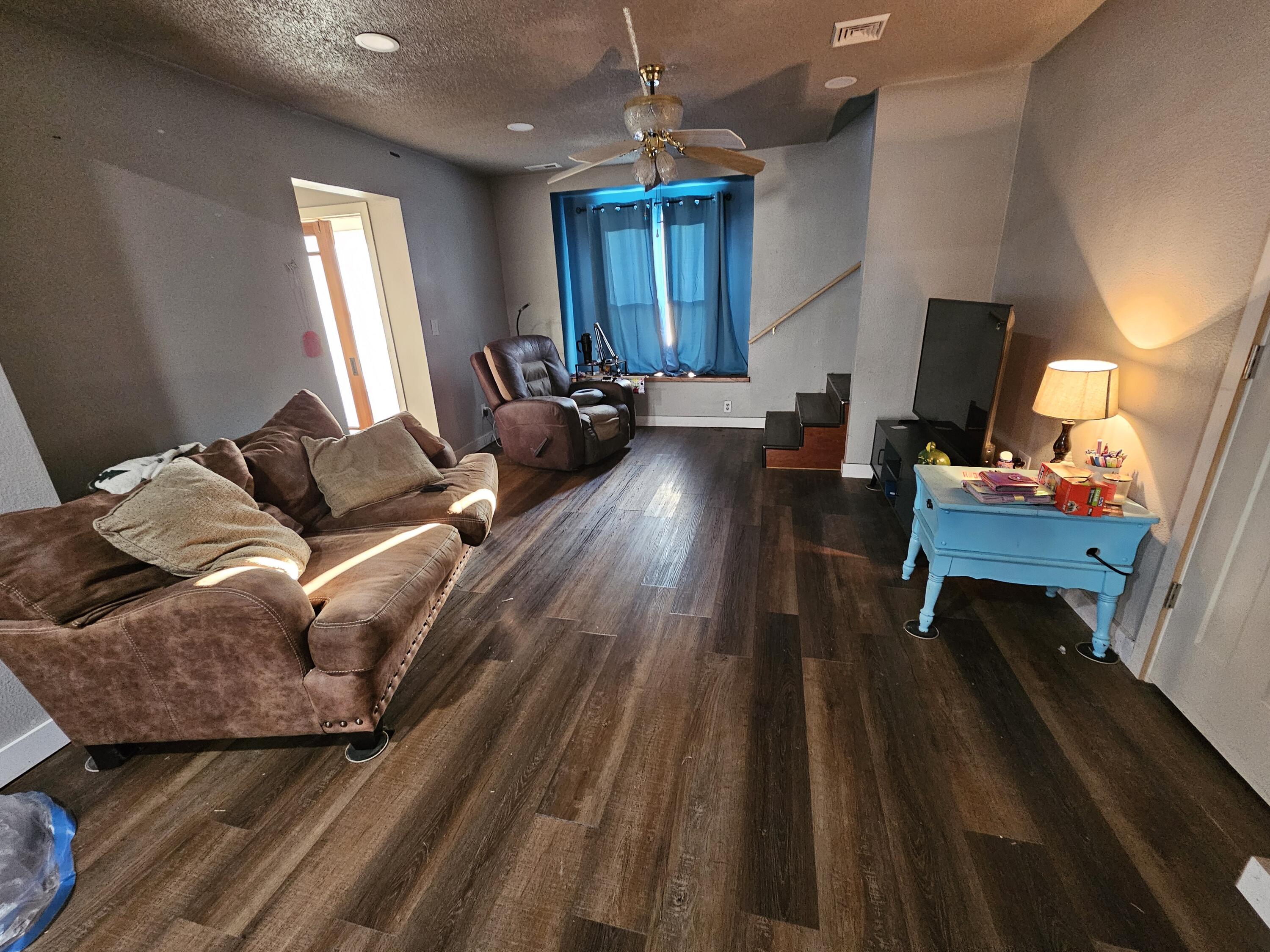 419 2nd Street Property Photo 5