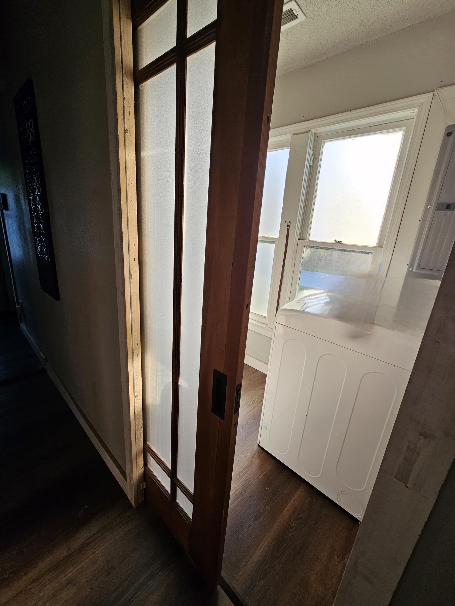 419 2nd Street Property Photo 7