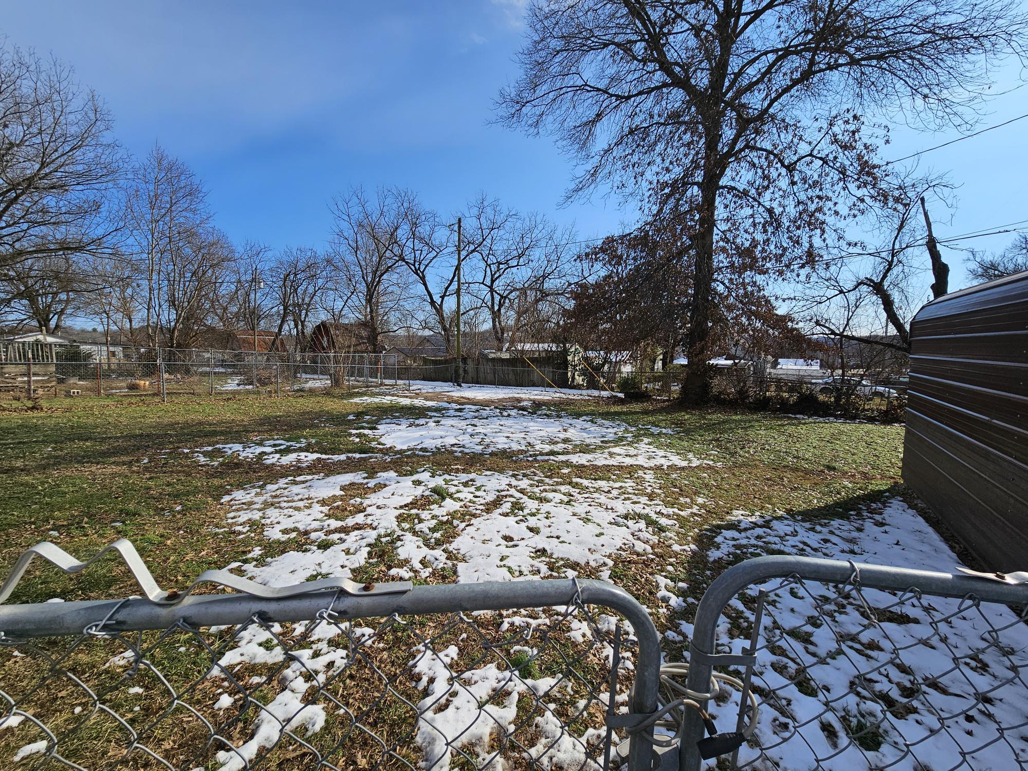 419 2nd Street Property Photo 18