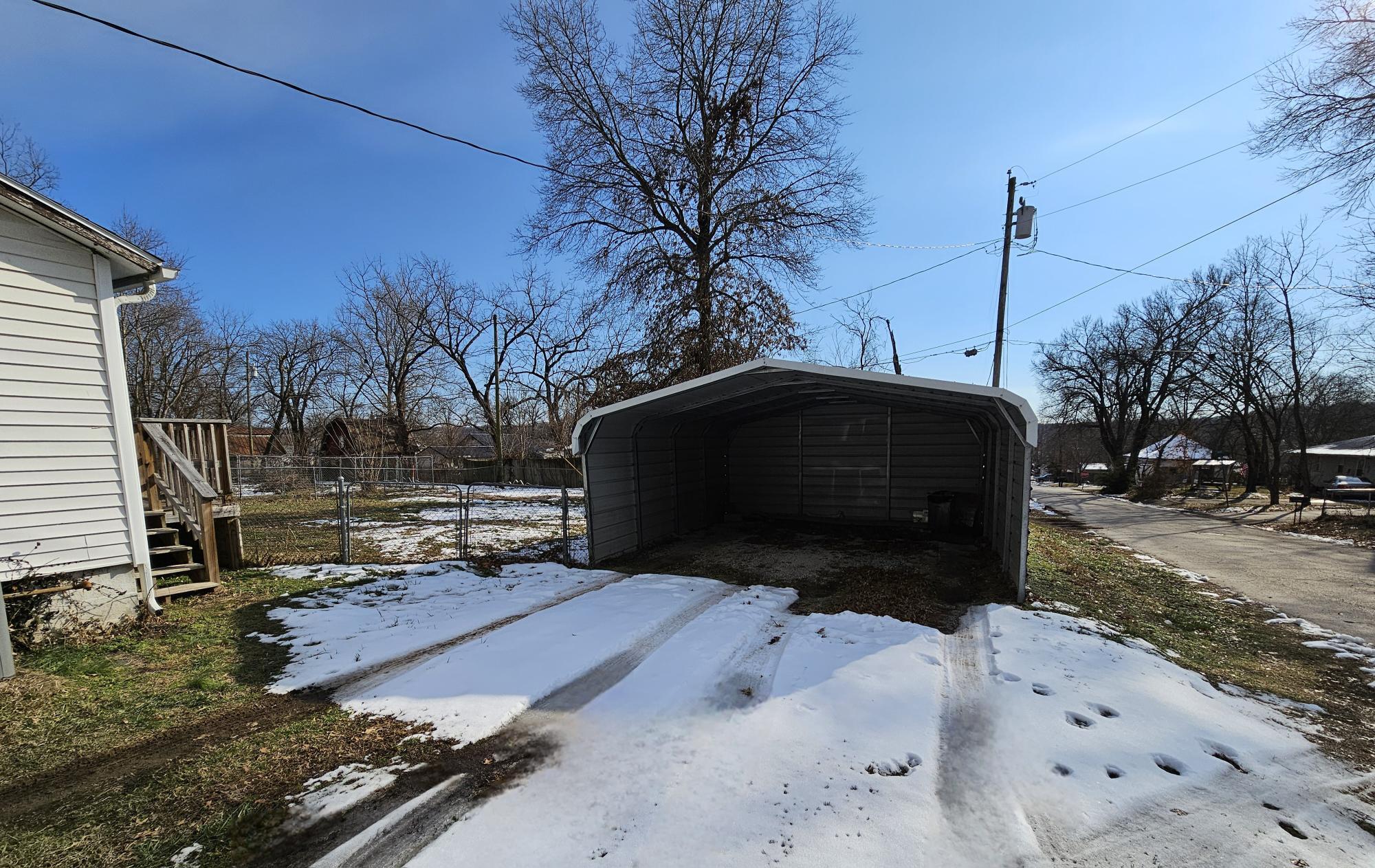 419 2nd Street Property Photo 19