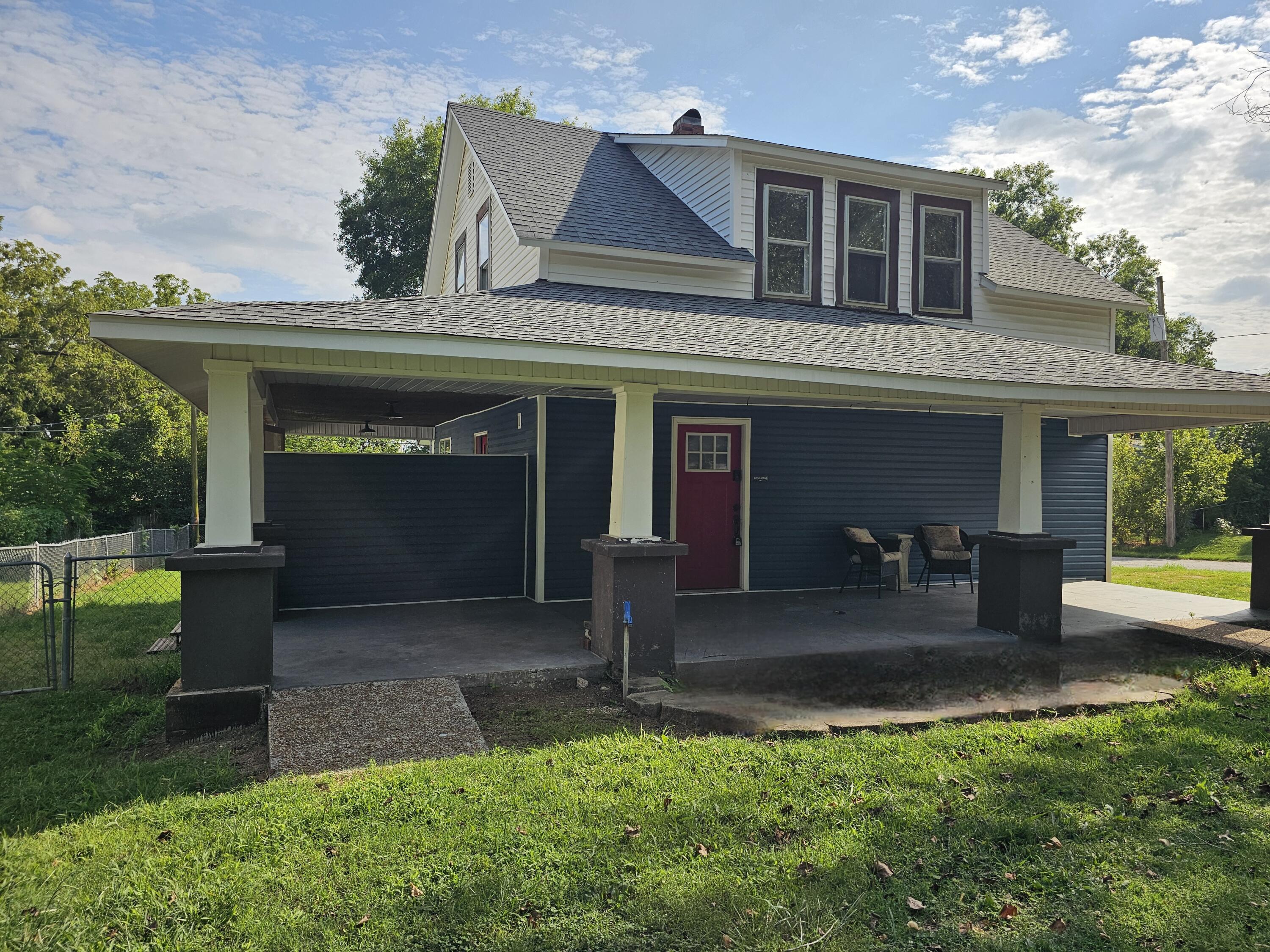 419 2nd Street Property Photo 20