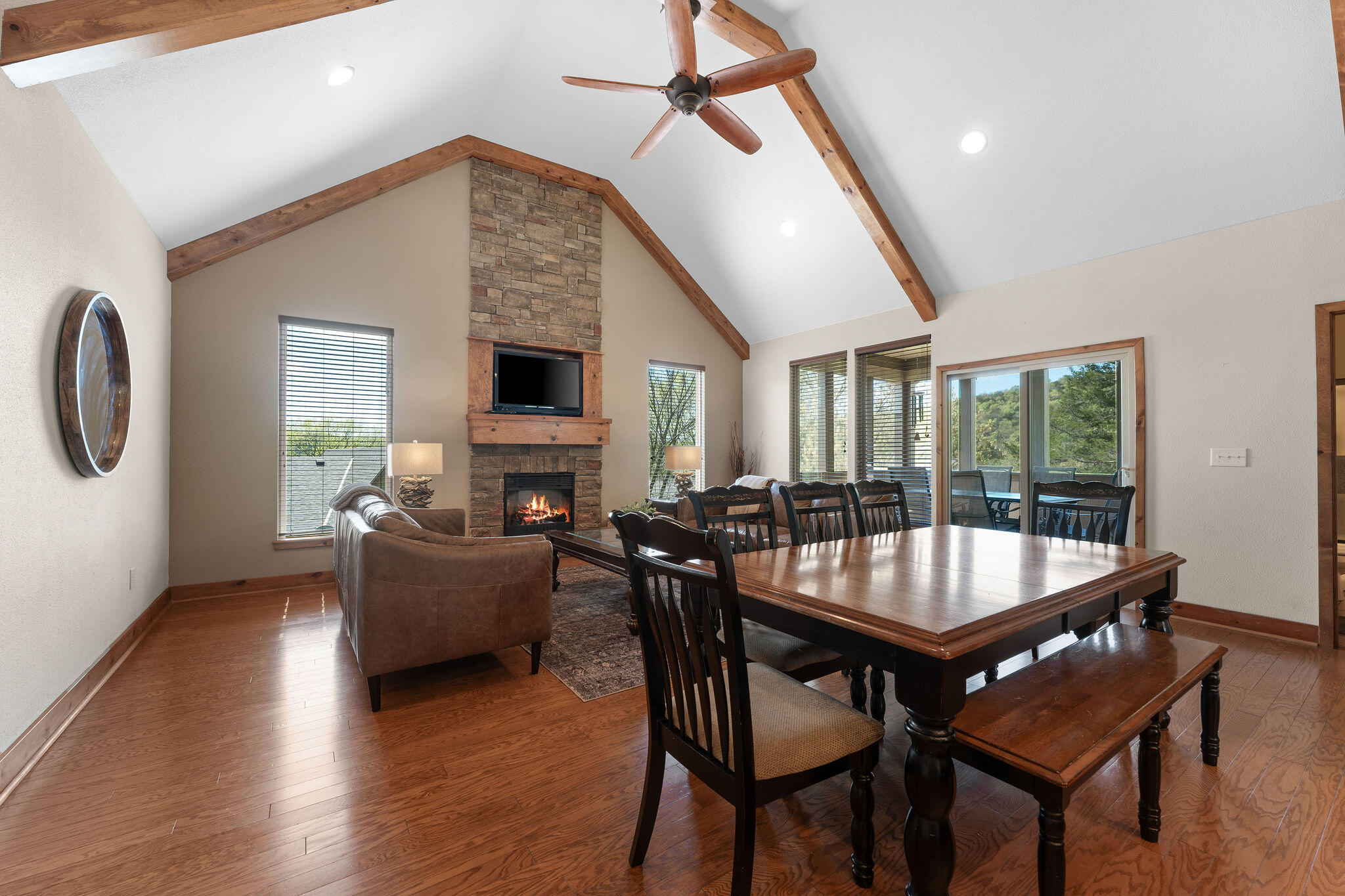 115 Streamside Drive Property Photo