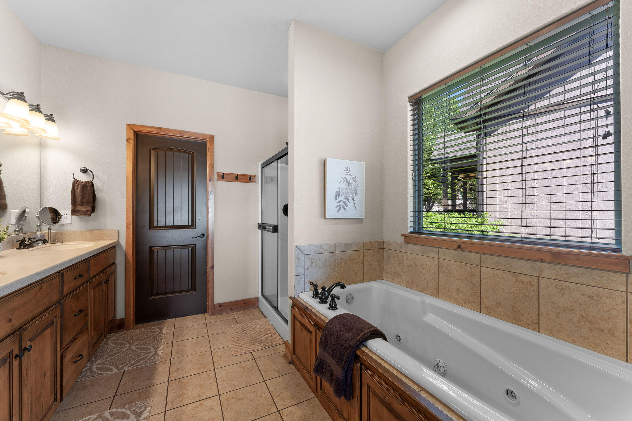 115 Streamside Drive Property Photo 19